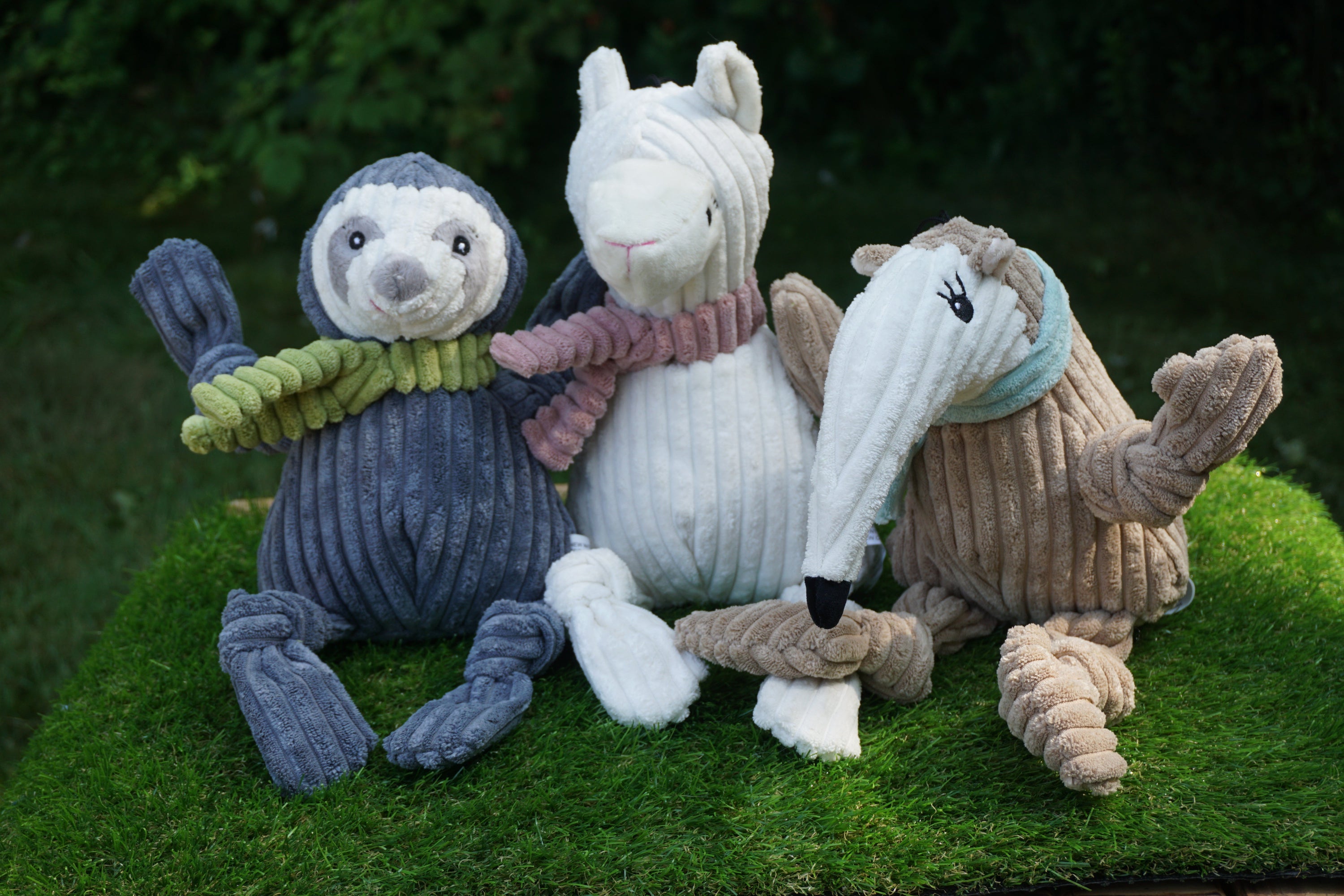 Nibblet Anteater Knottie Plush Dog Toy, Large