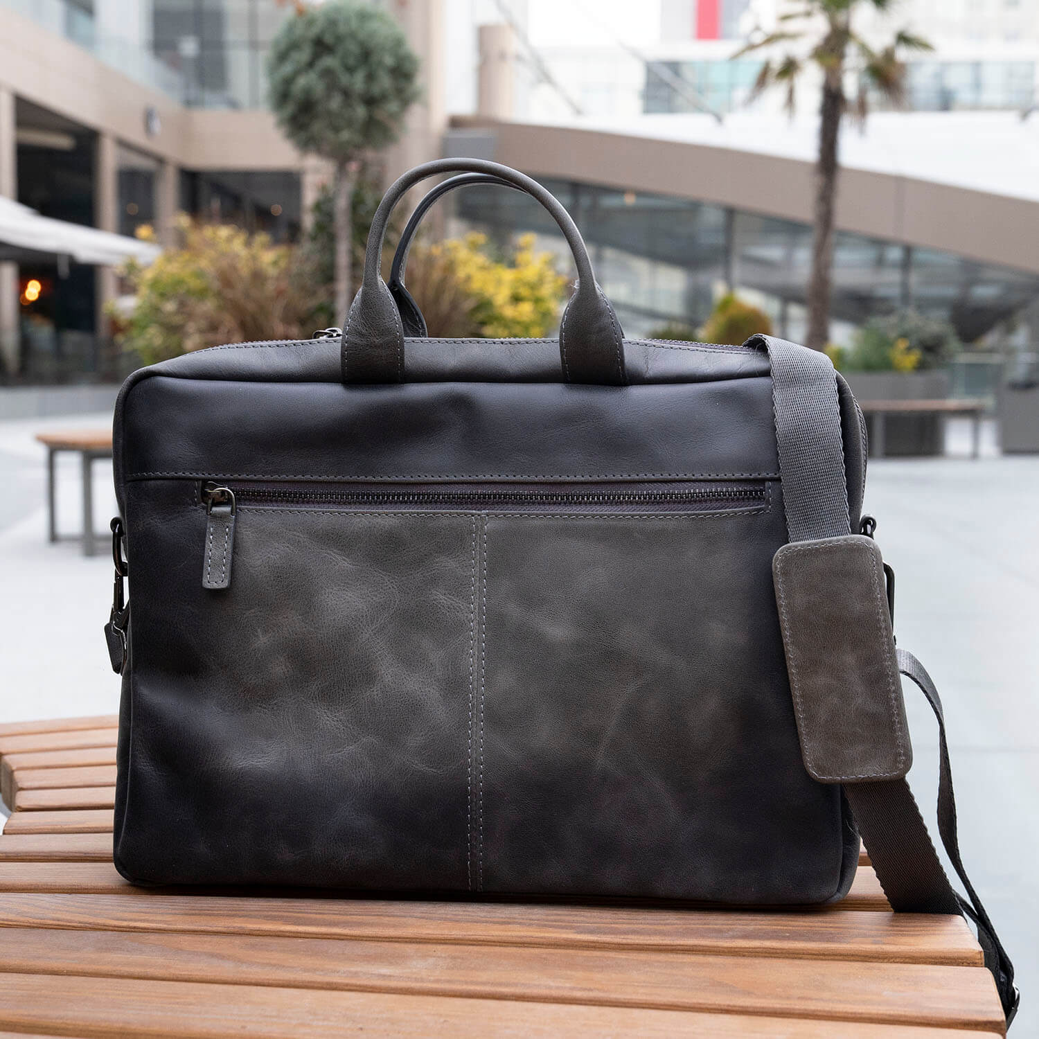 Classic Leather Laptop Bag Grey Hollywood
