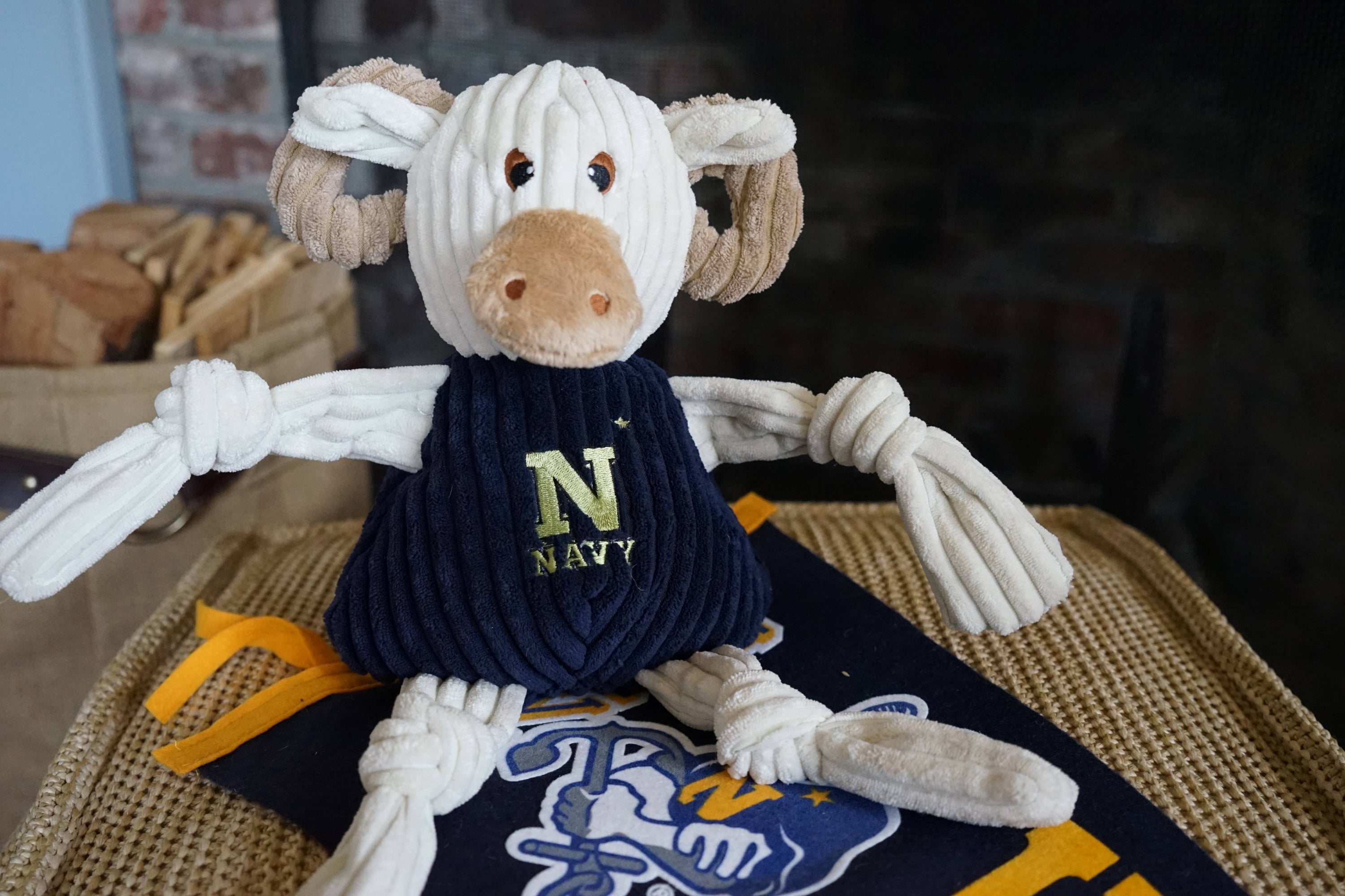 NCAA U.S. Naval Academy, Bill the Goat Knottie Plush Dog Toy