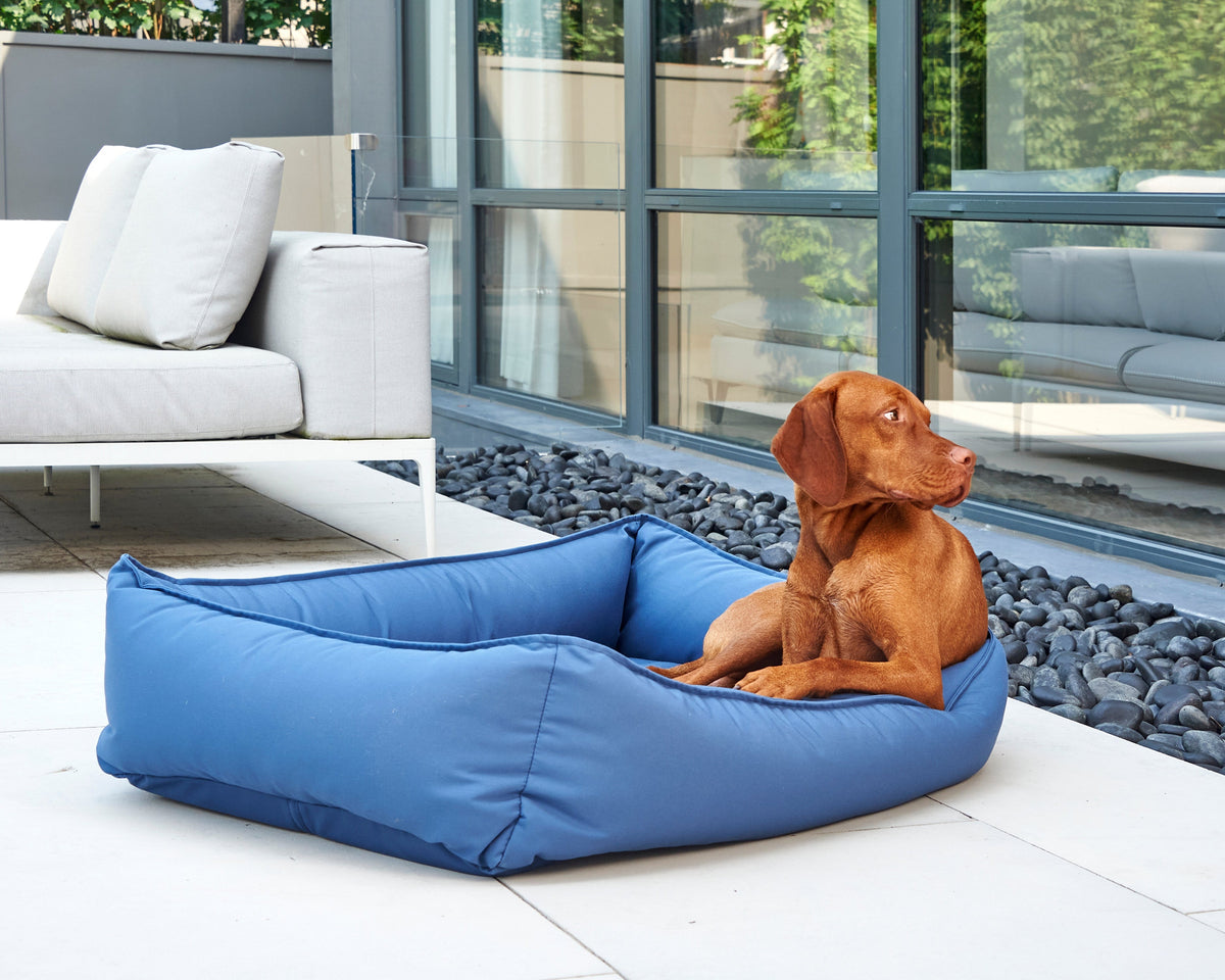 Bowsers Outdoor Urban Lounger Dog Bed - Durable Patio and Outdoor Comfort