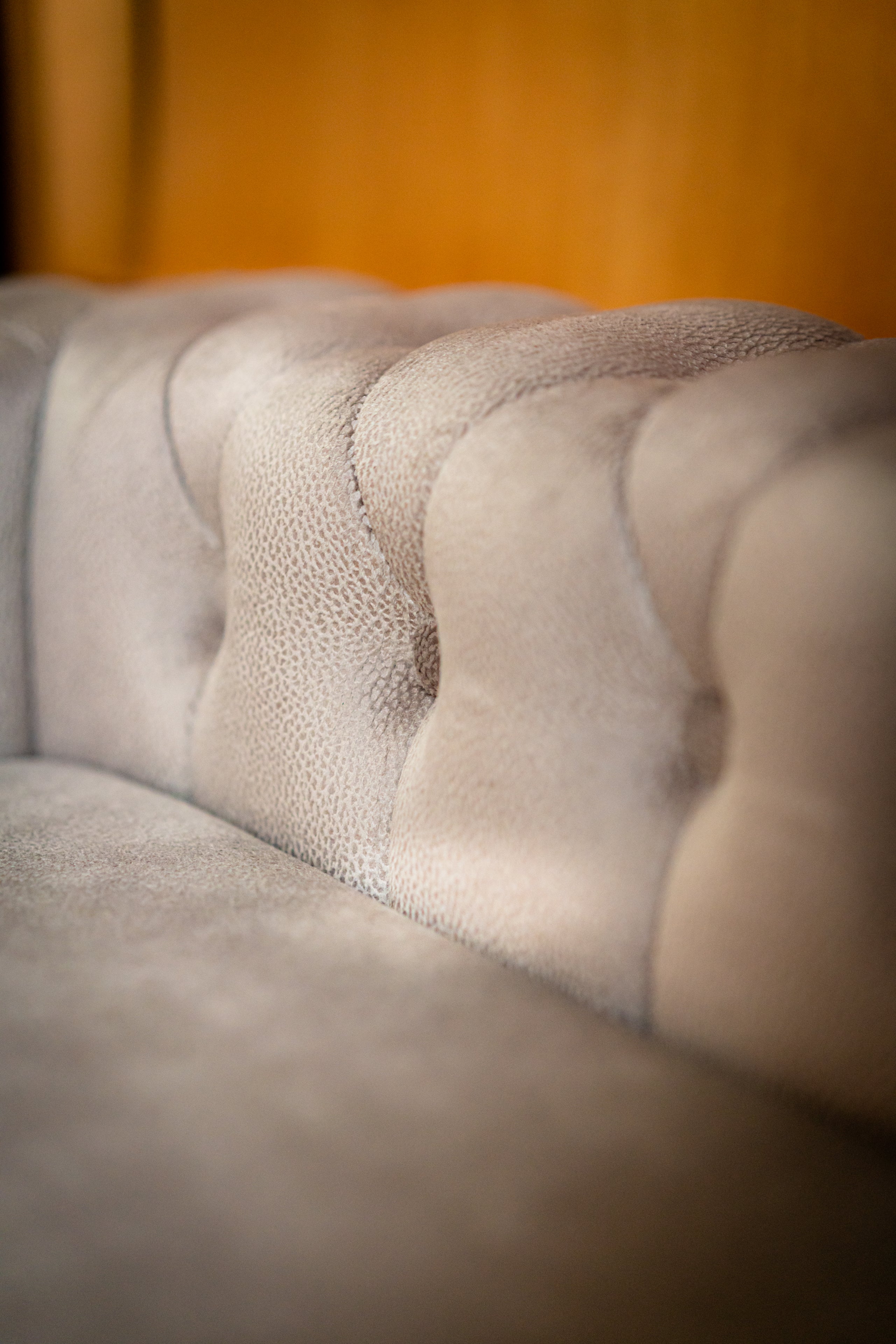 The Royal Luxury Pet Bed in Dark Brown