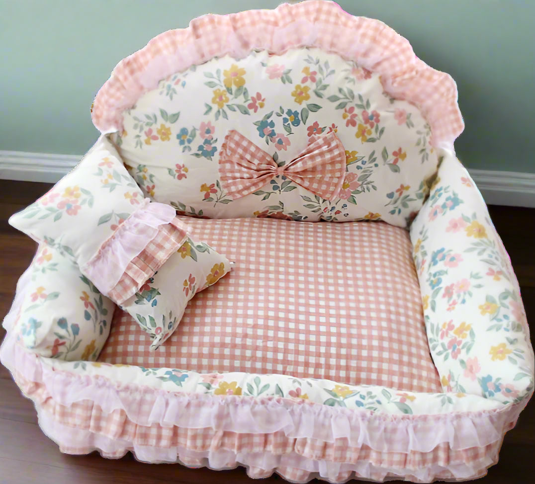 Dear Emma Luxury Dog and Cat Cushion Bed