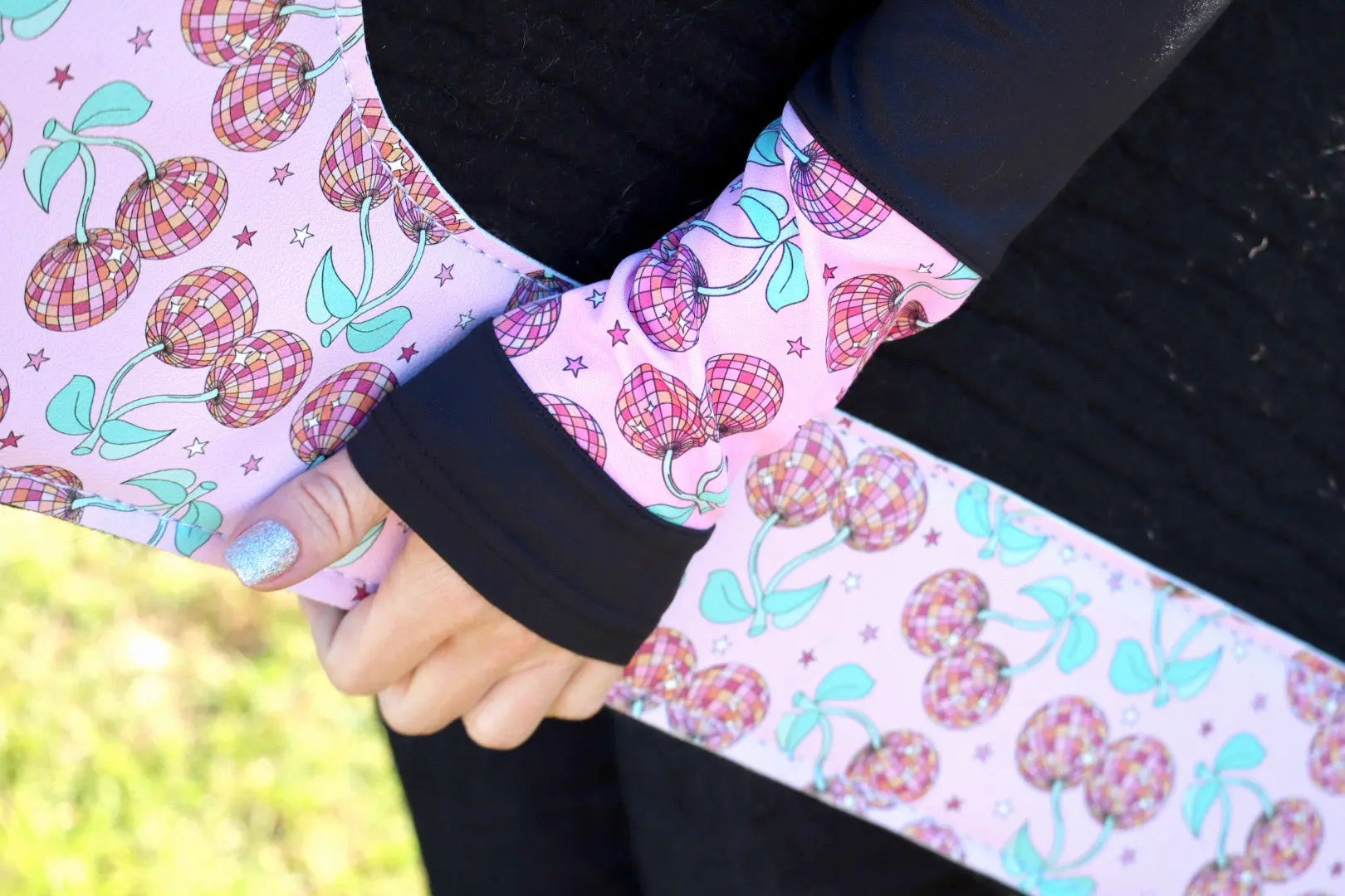Cherry Groove Wool Saddle Pad | HT Animal Supply