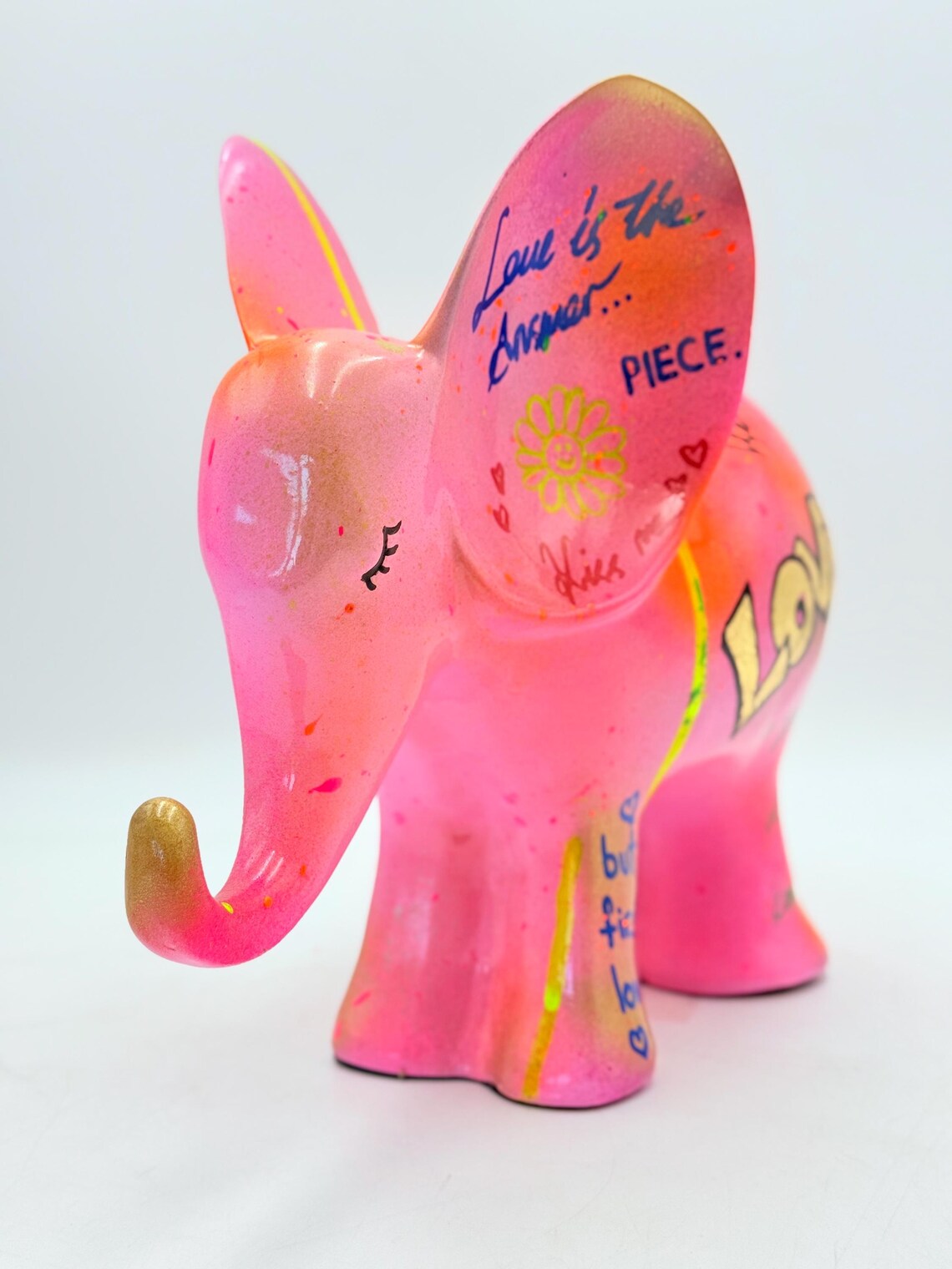 Feng Shui and Graffiti Elephant Sculpture – Love Pop Elephant