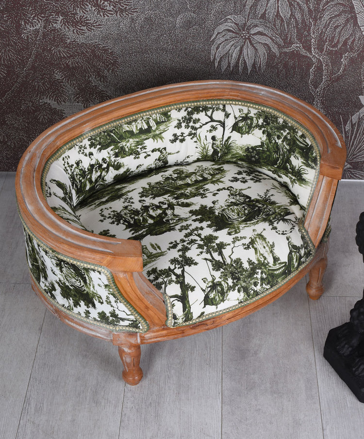 Elegant French-Style Pet Bed Green