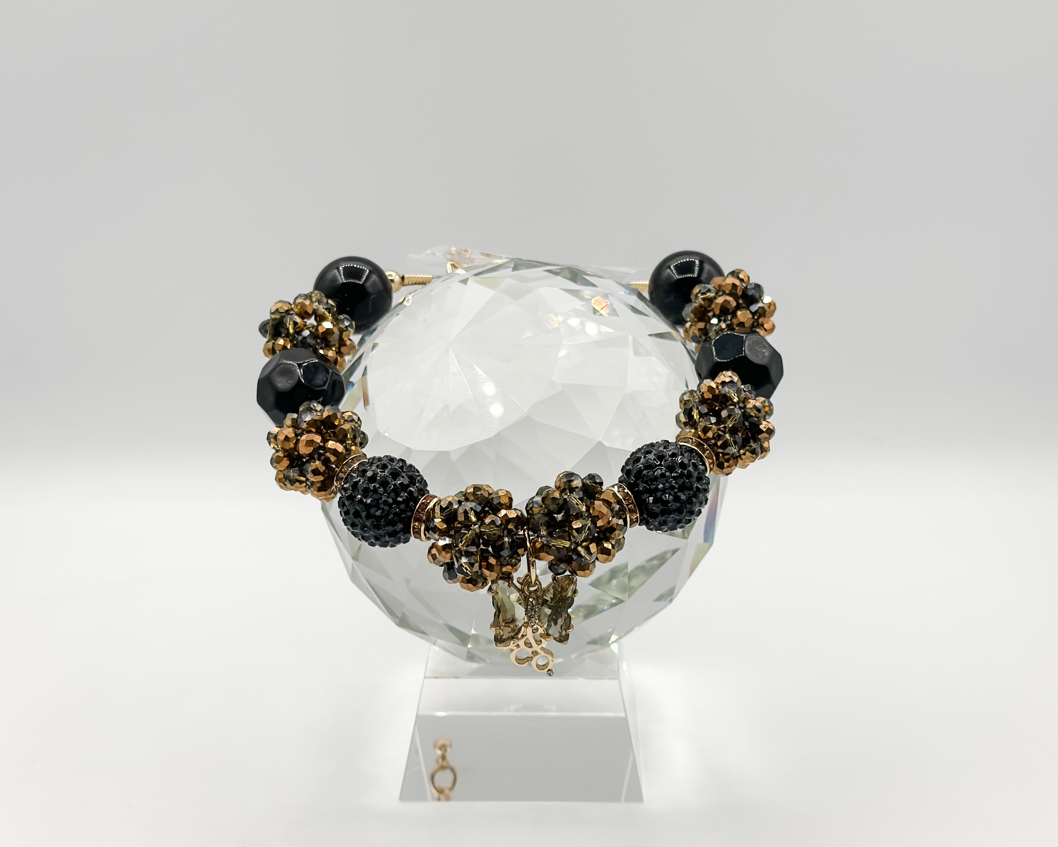 Necklace: SoChanel Reinvented