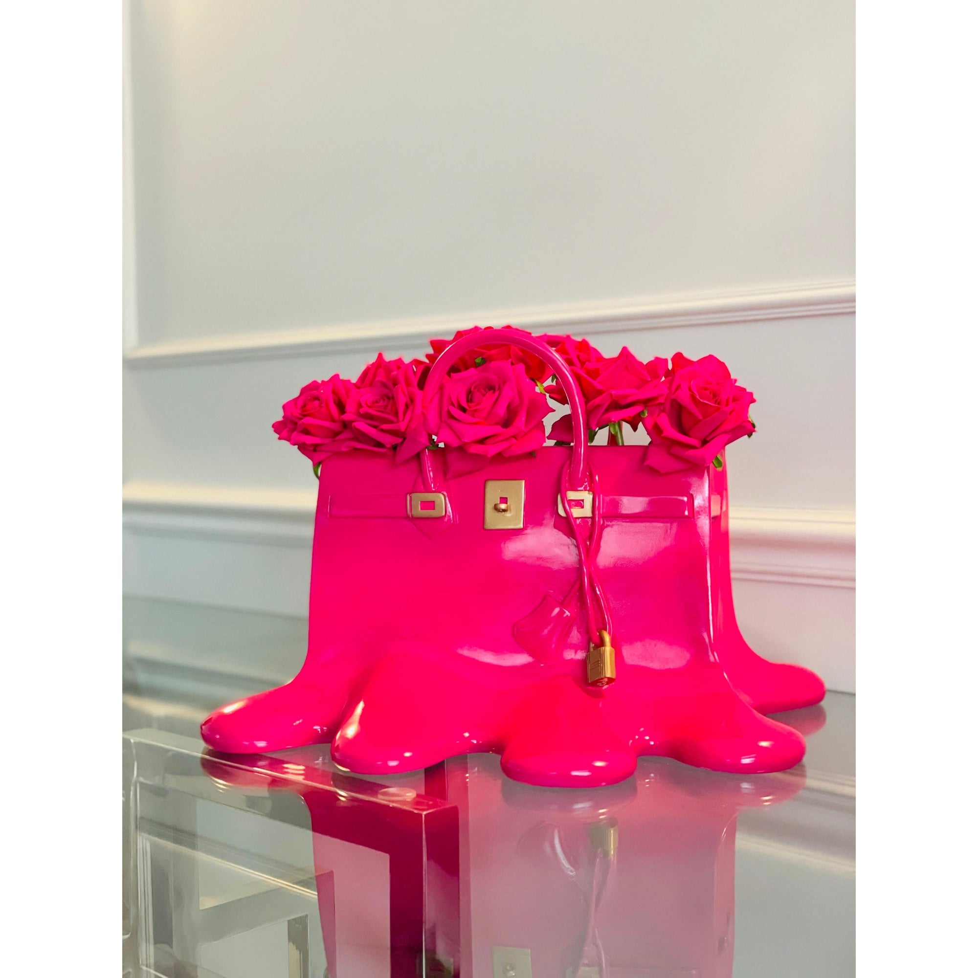 And Iconic Sugar Bag Vase Fuchsia Melting Design