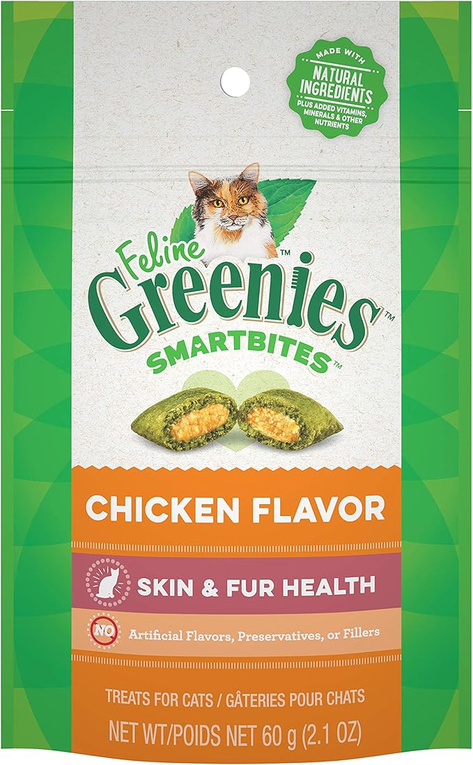 Greenies Greenies Feline Smartbites Skin & Fur Crunchy and Soft Natural Cat Treats, Chicken Flavor