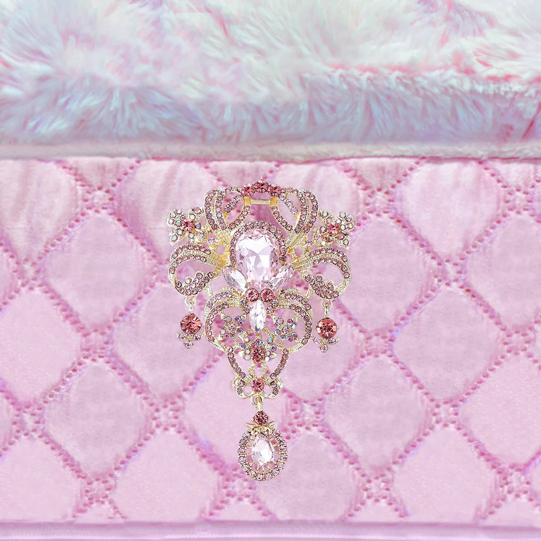 Hello Doggie Glamour Baby Snow White Swarovski Crystal Satin Dog Bed