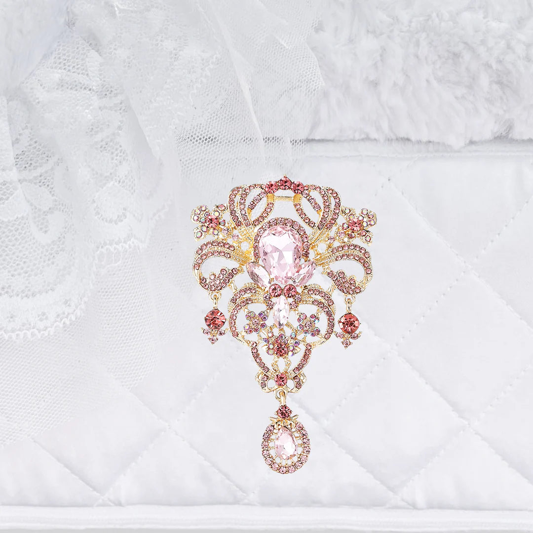 Hello Doggie Glamour Baby Snow White Swarovski Crystal Satin Dog Bed