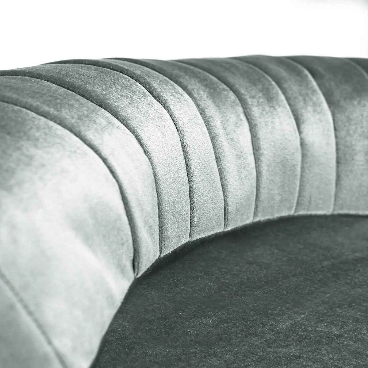 Greta Garbo Misty Grey Dog Bed