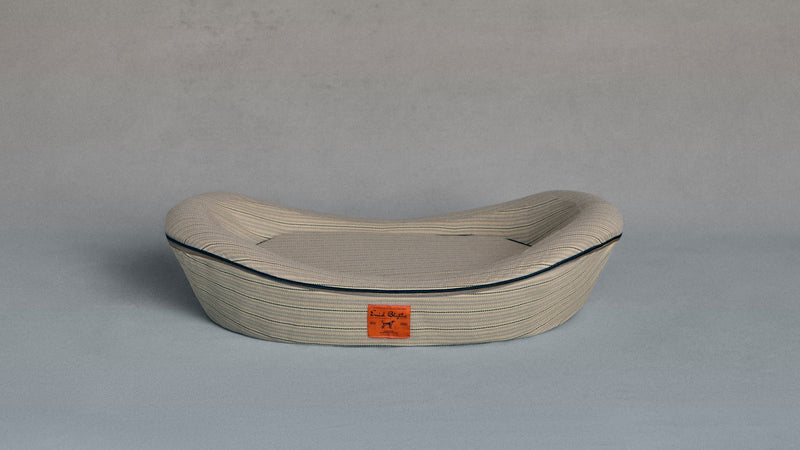 Timeless Dog Bed in Finch & Flint