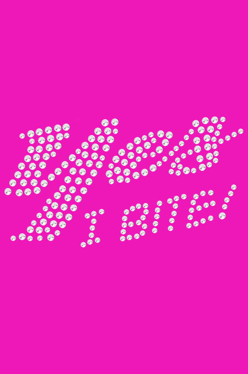 Yes I Bite - Women's T-shirt