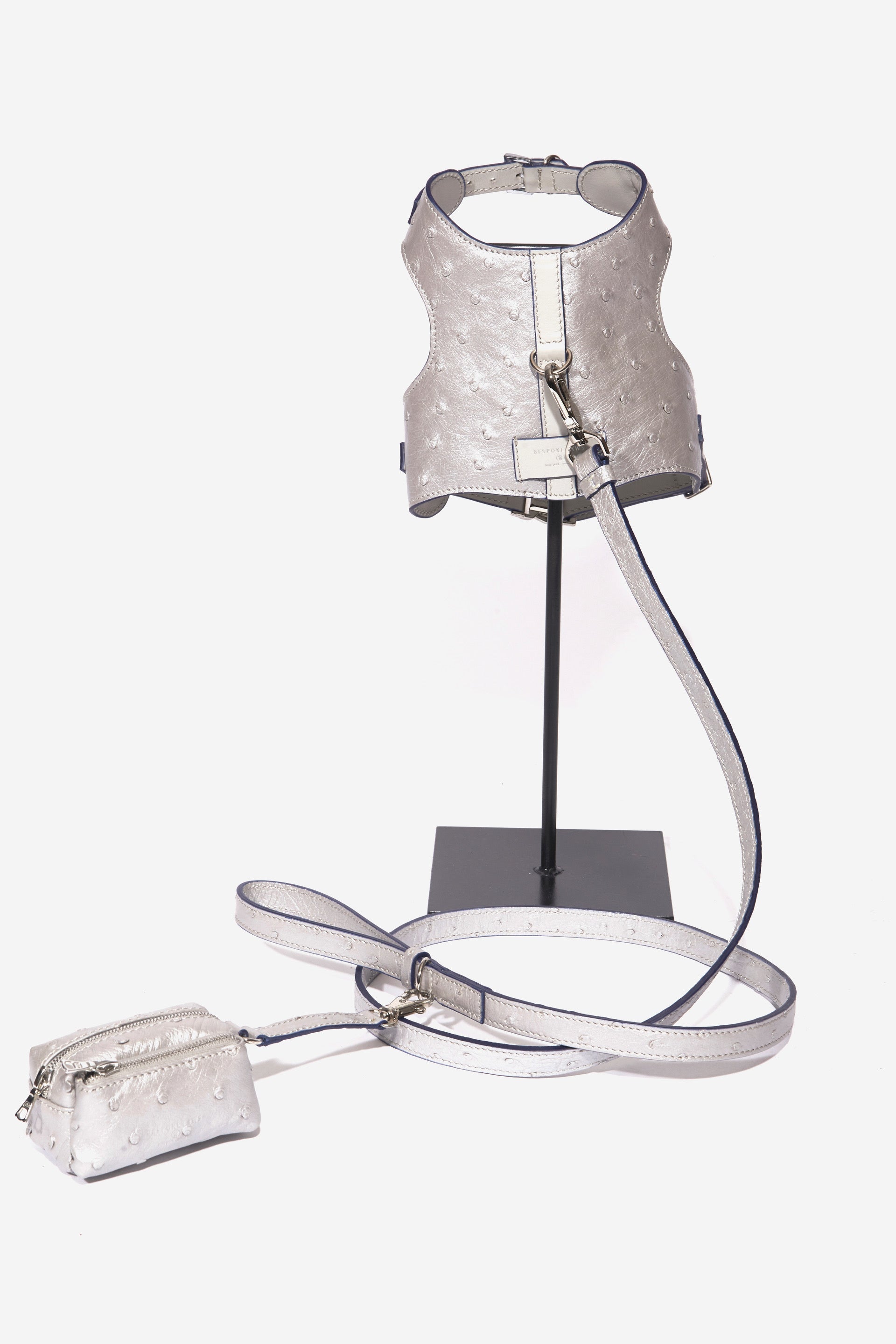 BESPOKE PAWS Dog - Small, Metallic Ostrich Leash