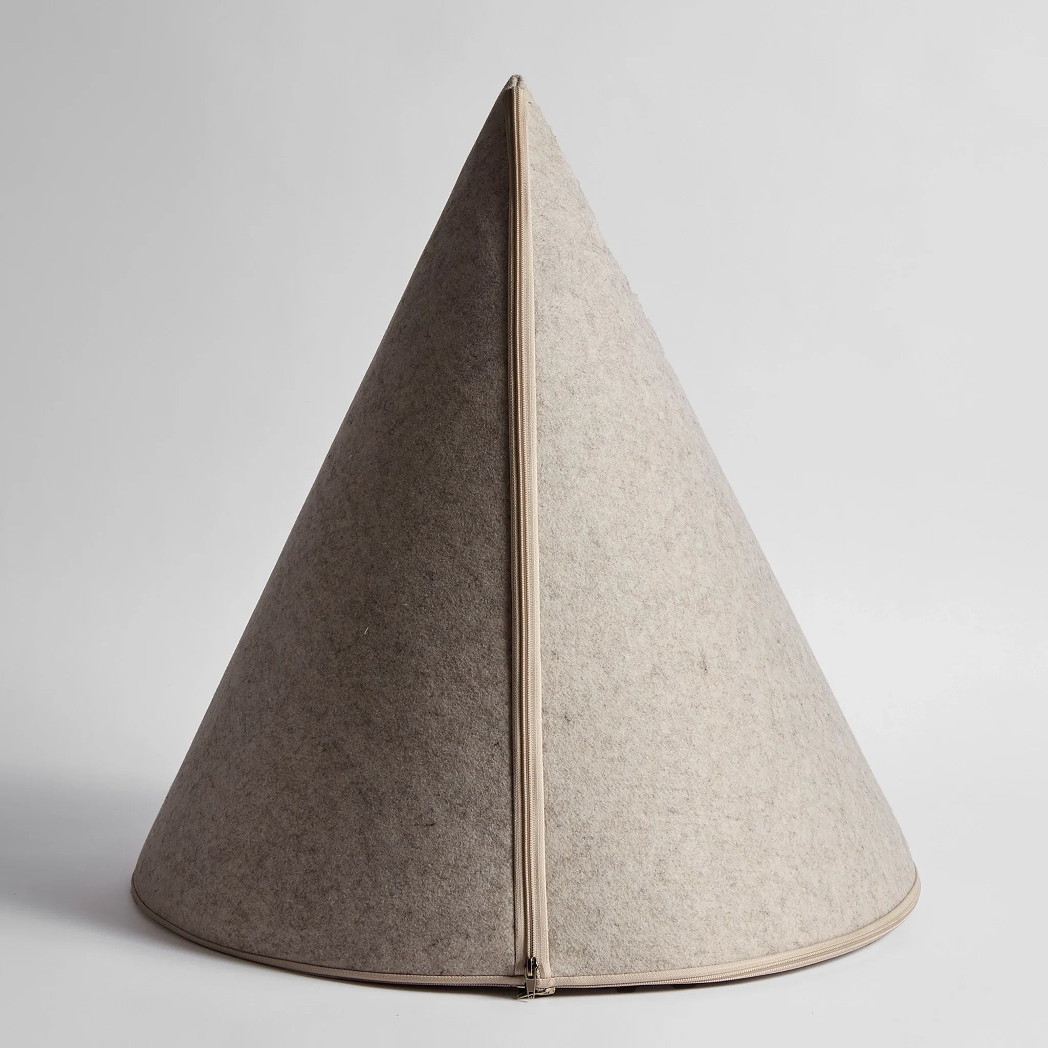 Nooee Pet Cave Harry (XXL);Cream