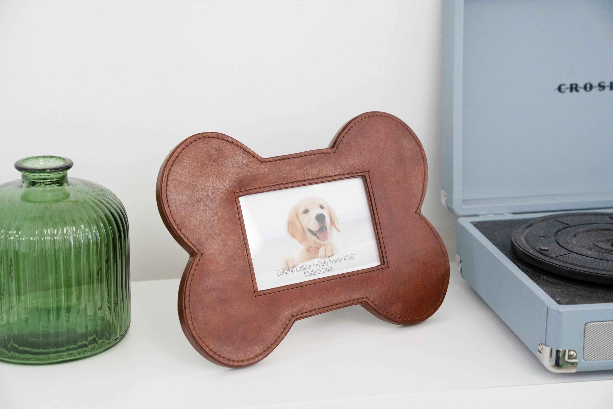 Huntley Pet Leather Bone Shaped 4x6 Picture Frame
