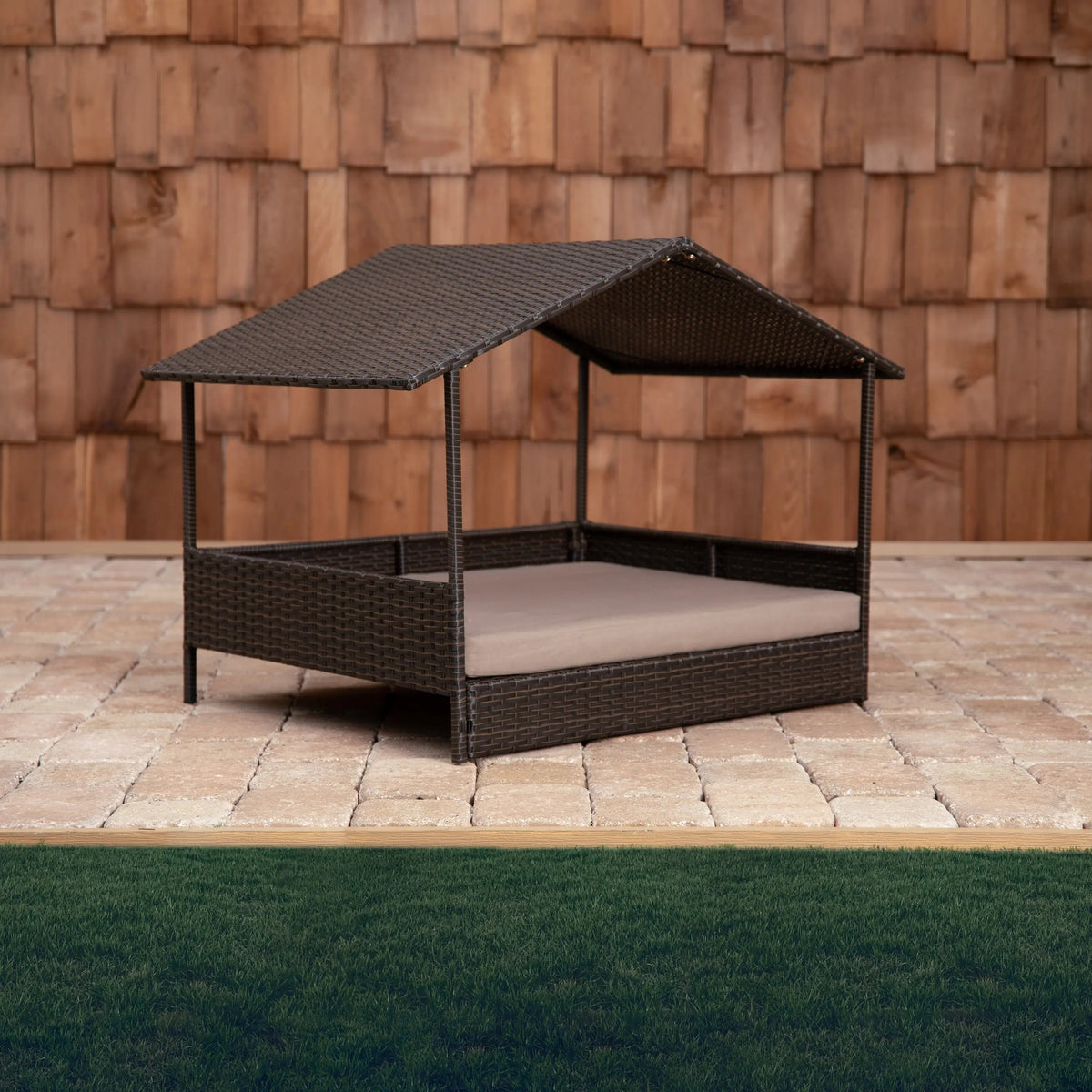 Huntley Pet Rattan Wicker Indoor Outdoor Cabana Raised Pet Bed | HT Animal Supply