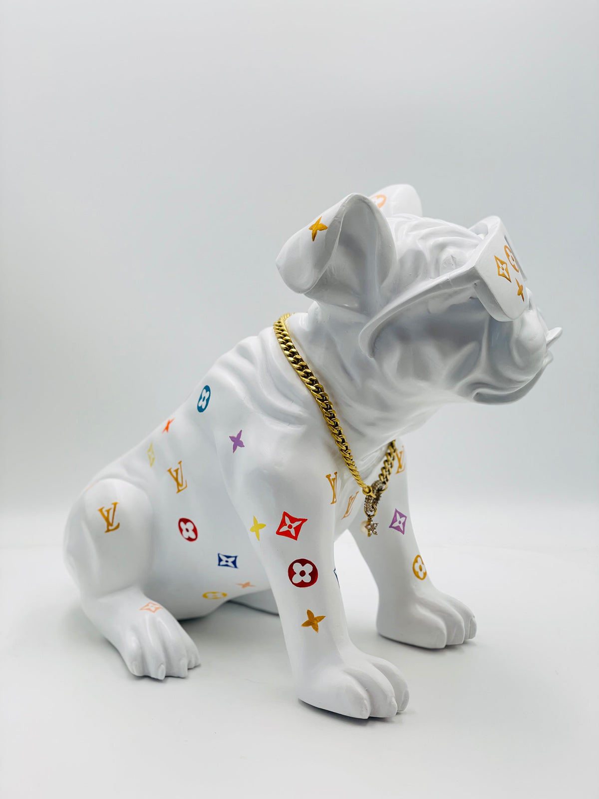 And Iconic British Bulldog Sculpture Luxury Pattern Style