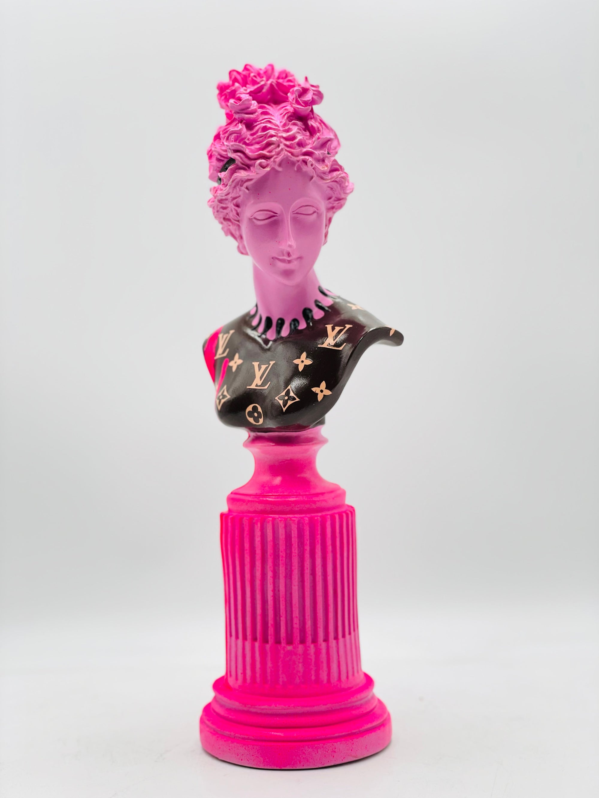 And Iconic Venus Sculpture Luxury Pattern Style