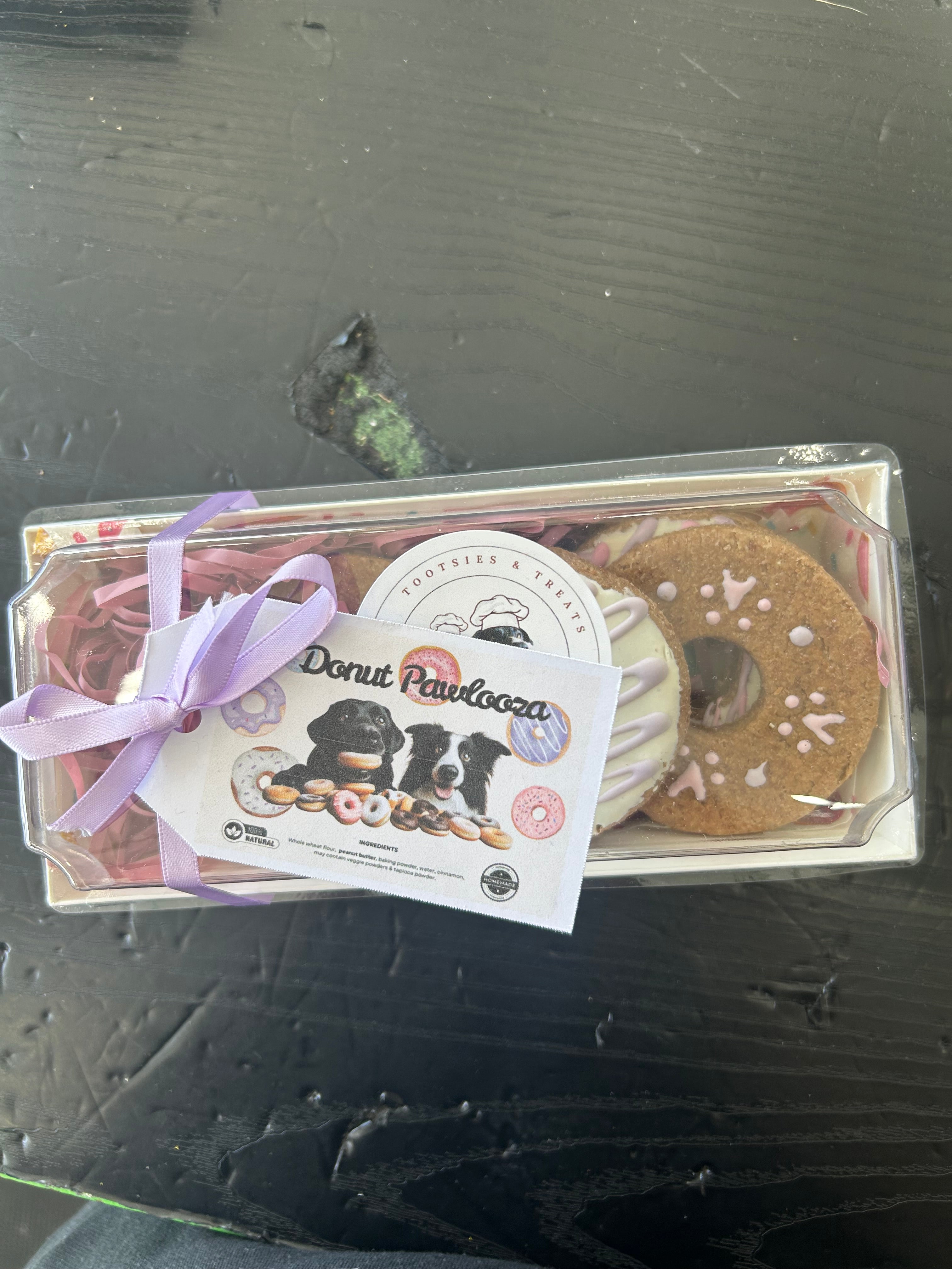 Tootsies & Treats Peanut Butter Treats Donut Palooza Rectangle Box (4oz)