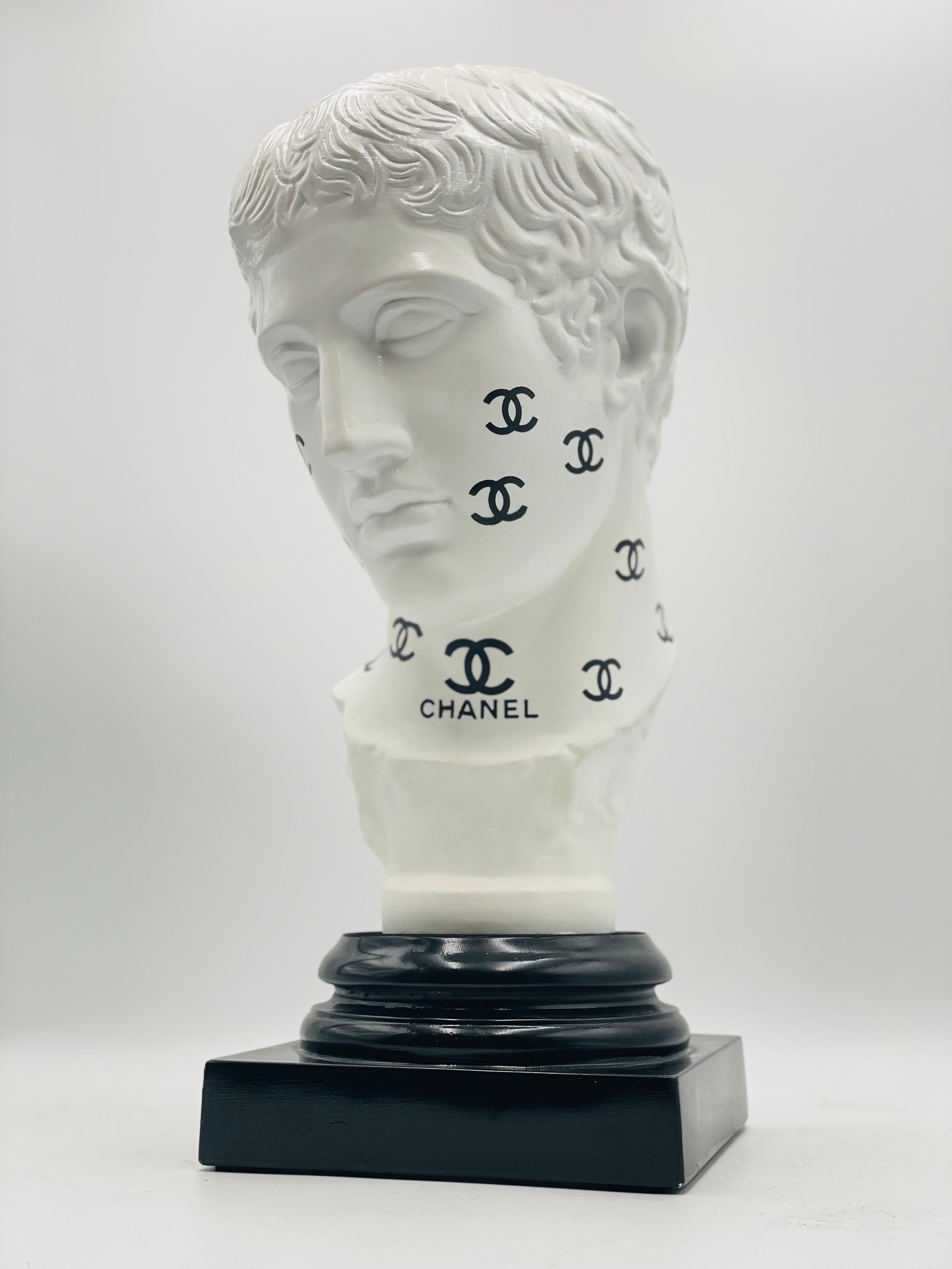 Discus Bearer Sculpture - Chanel Edition Red Designer-Inspired Decor Sculpture image 4 - HT Animal Supply