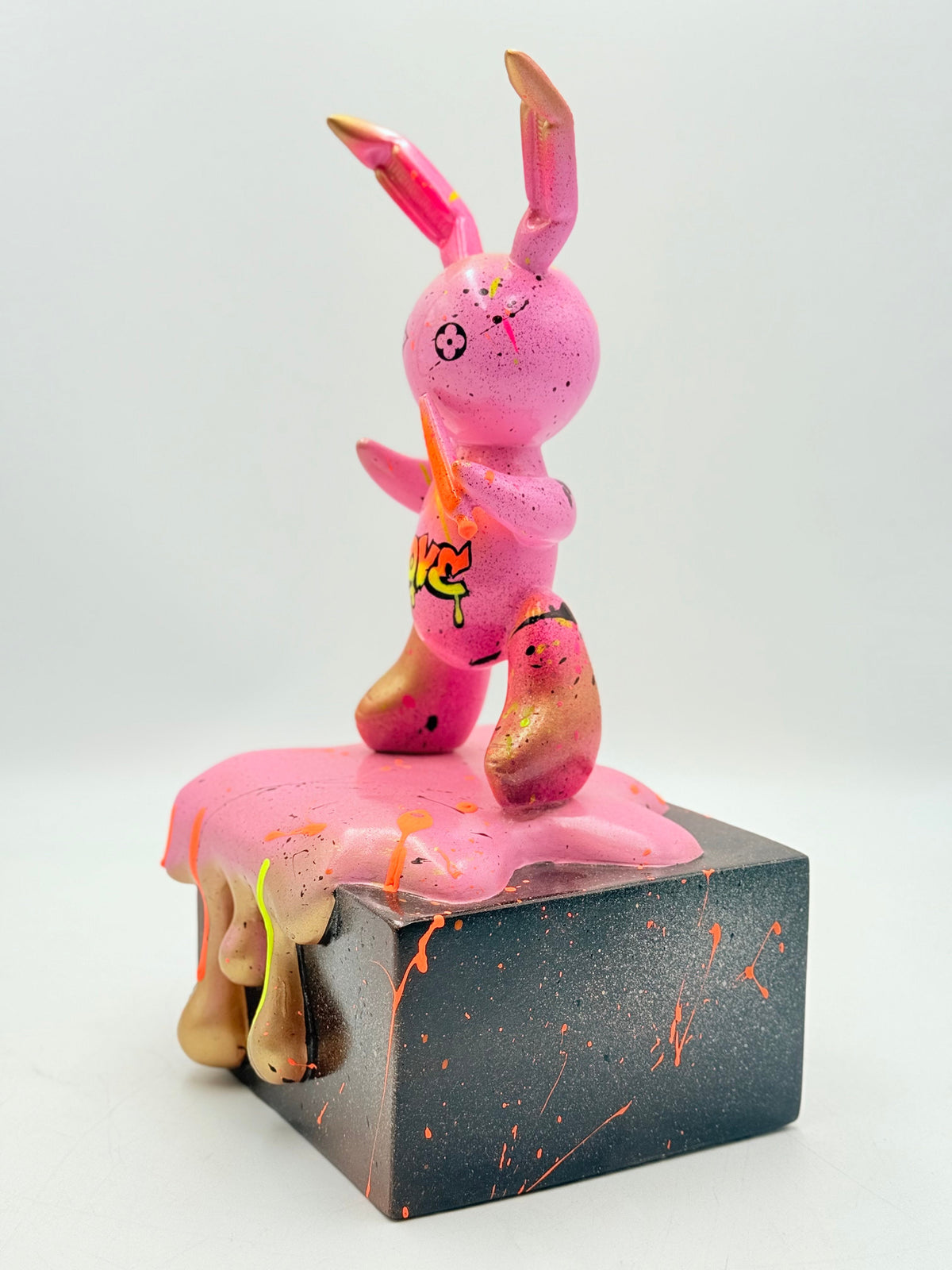And Iconic Balloon Rabbit Sculpture Love Pink Street Art Style
