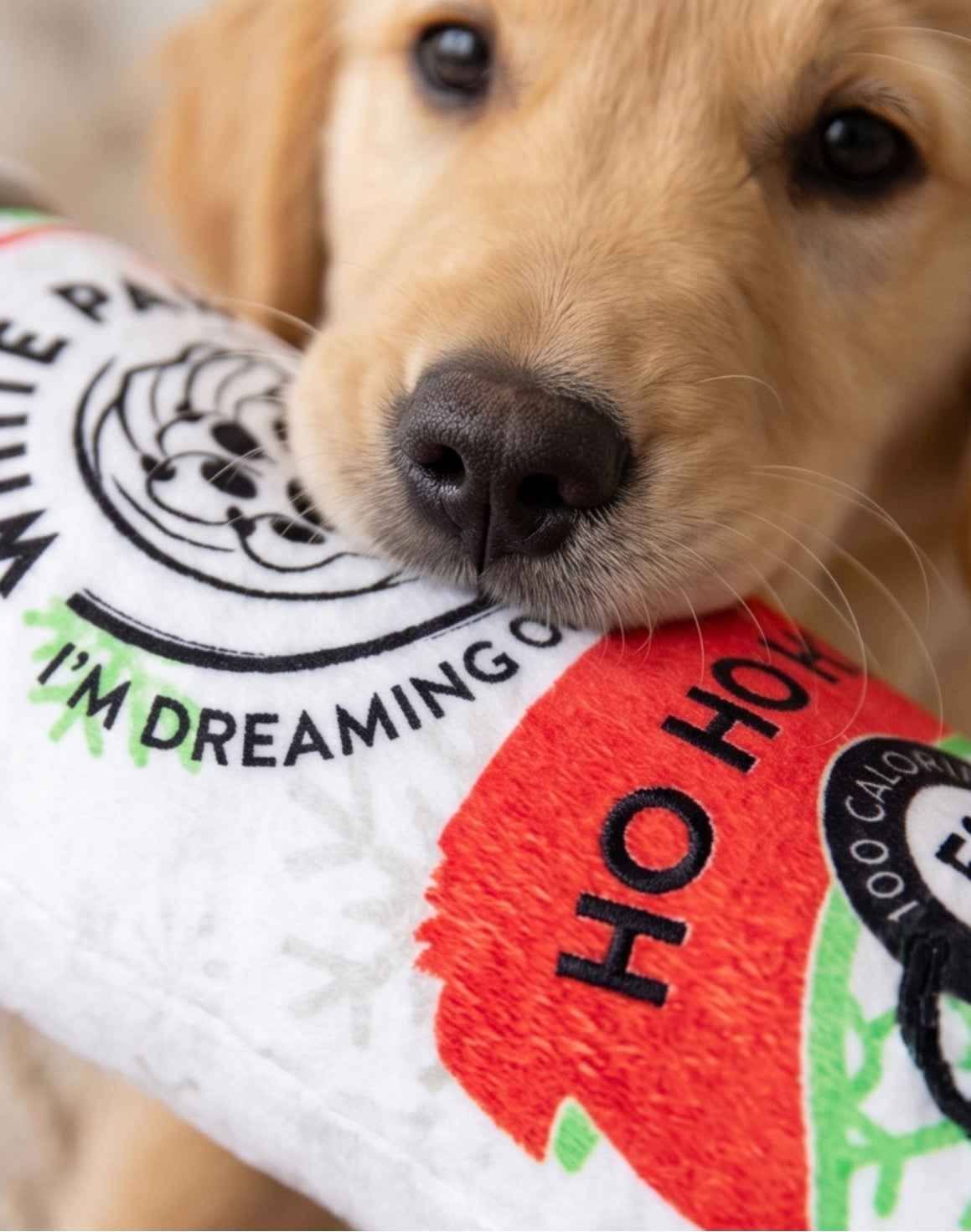 Haute Diggity Dog White Paw Howliday Plush Dog Toy