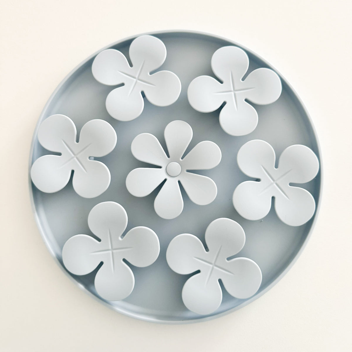 Snuffle Mat Flowers - HT Animal Supply