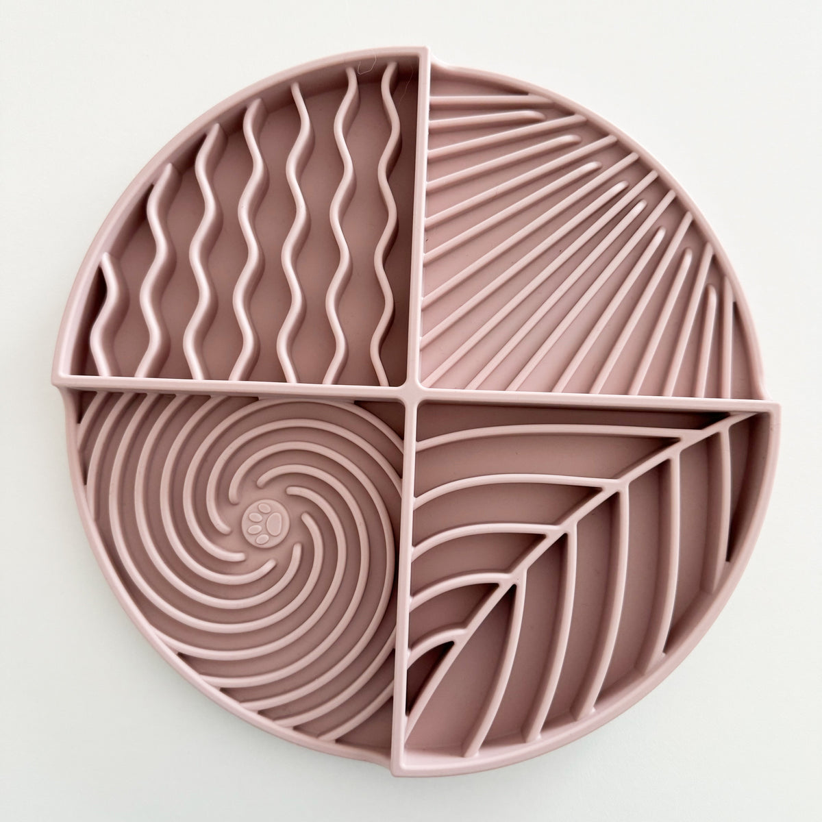 Lick Mat Circle - HT Animal Supply