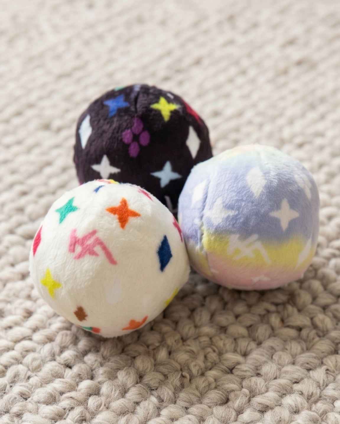 Haute Diggity Dog KV Balls (Monogram) Organic Catnip Toy