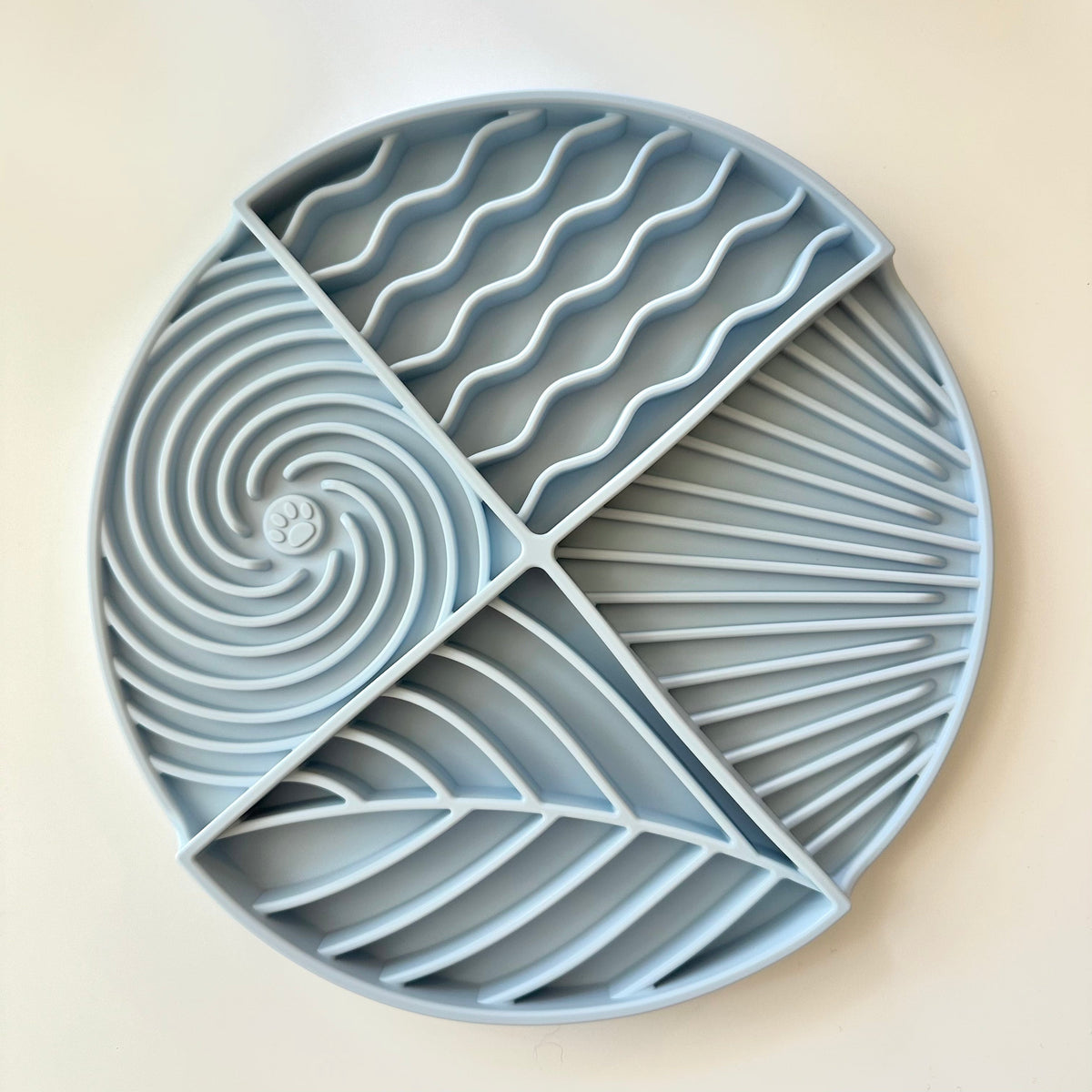 Lick Mat Circle - HT Animal Supply