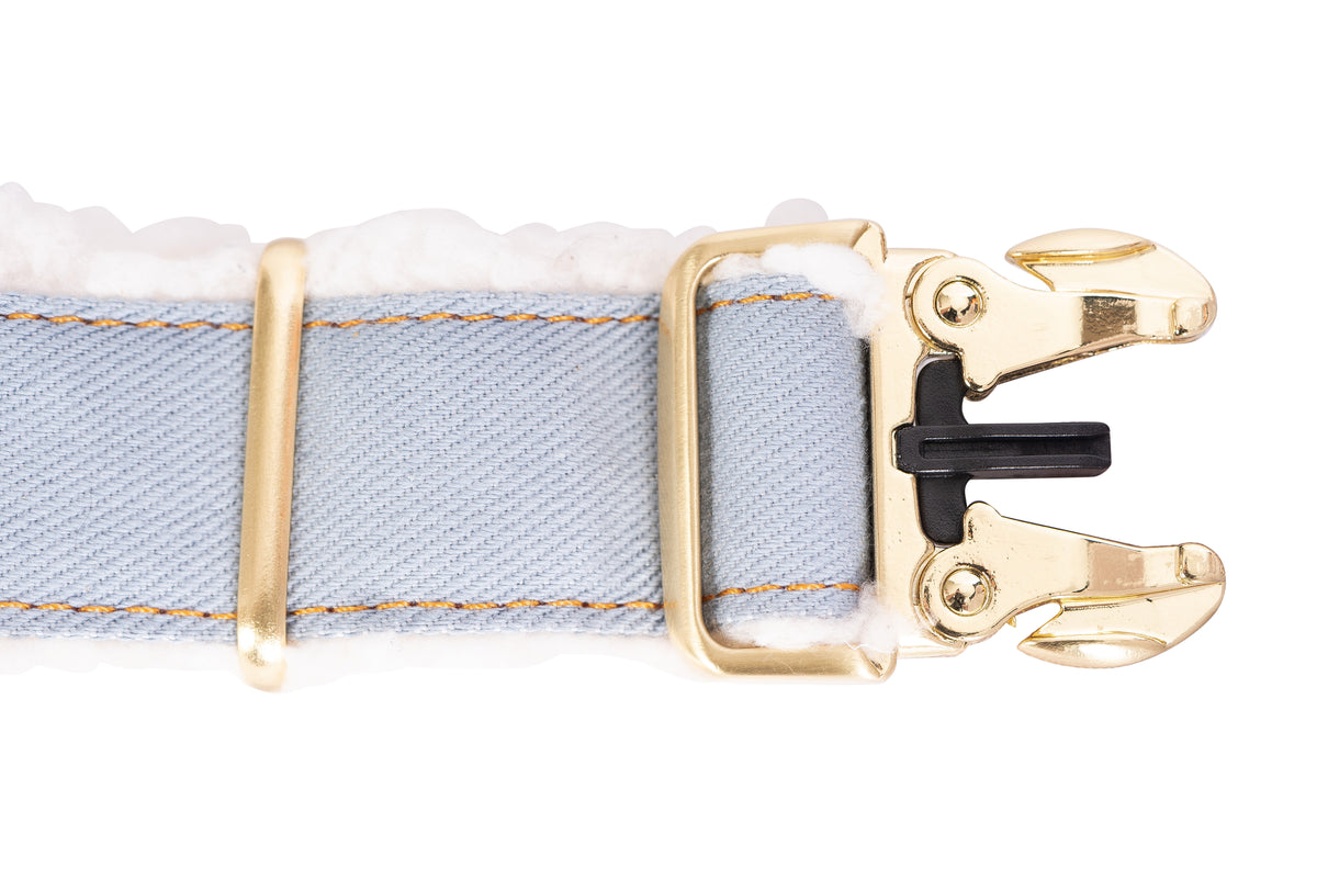Wrangler Denim and Sherpa Dog Collar - Light Wash