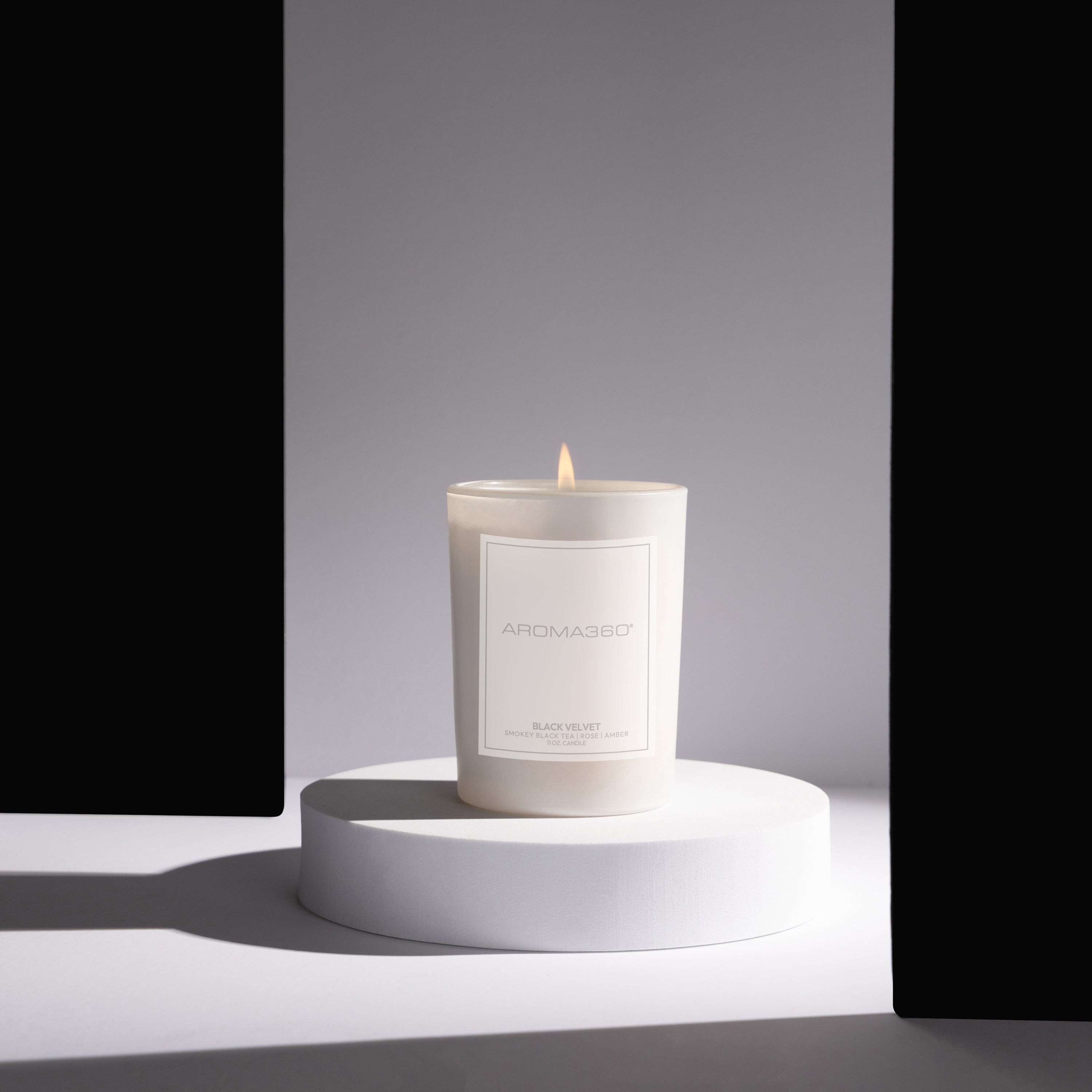 Black Velvet Single-Wick Candle