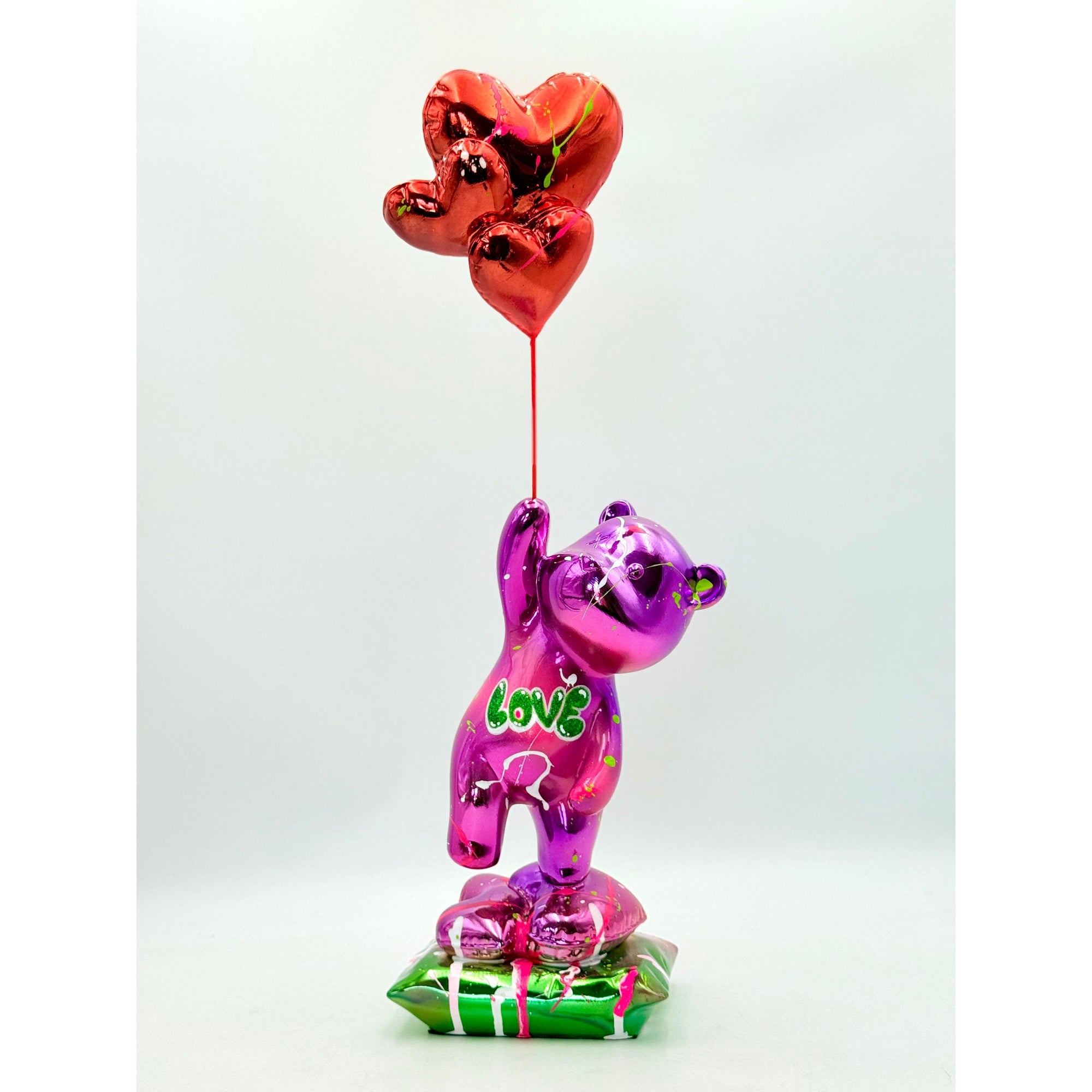 And Iconic Love Chaser Sculpture Purple Chrome Style
