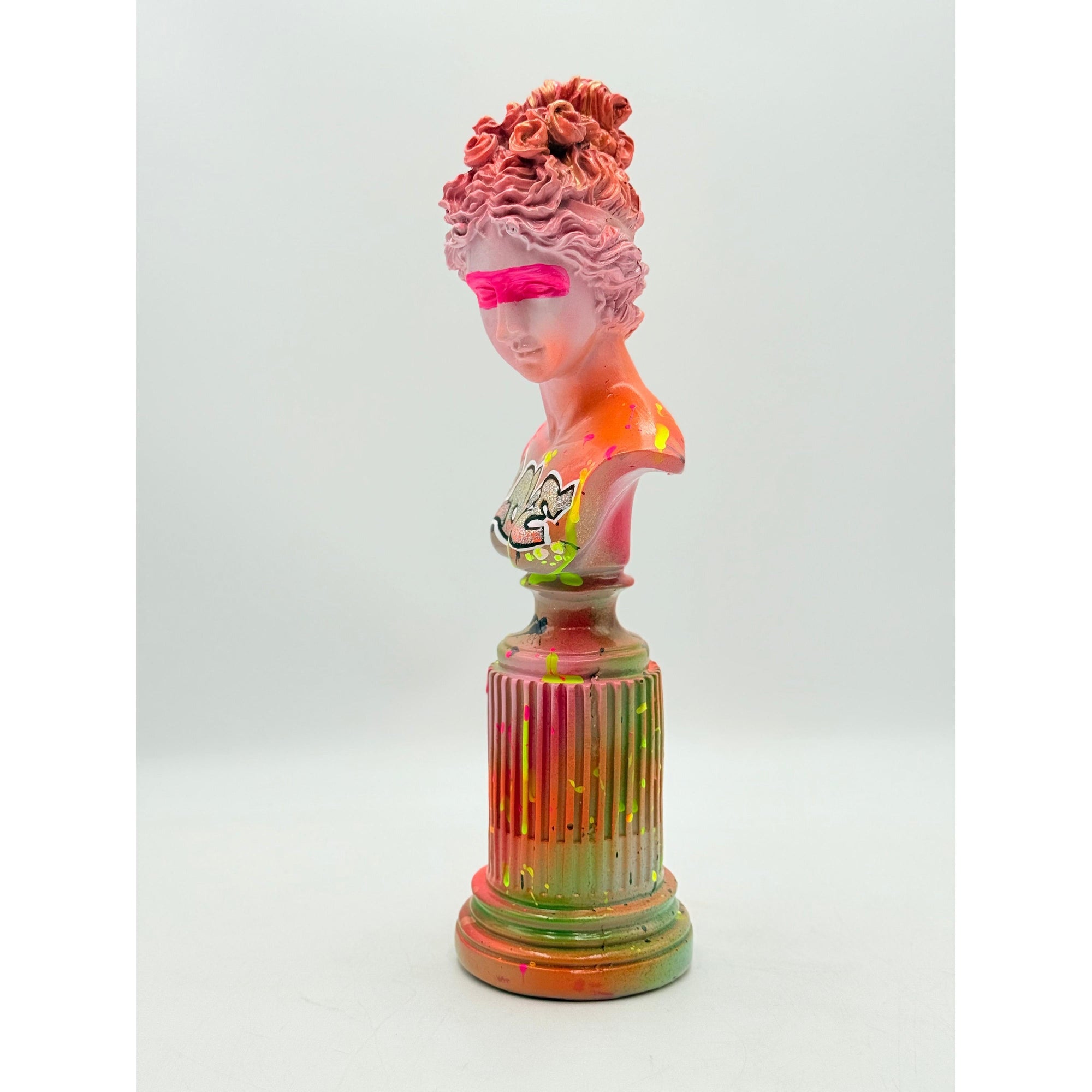 And Iconic Venus Sculpture Love Pink Pop Art Style