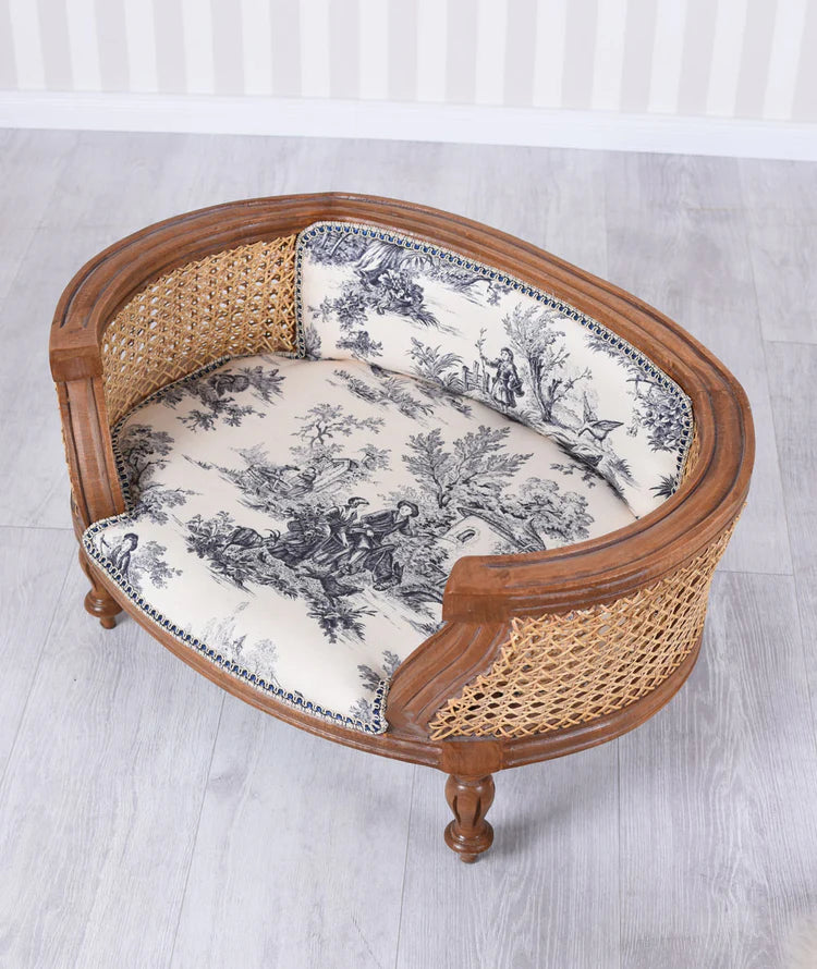 French Style Antique Luxury Dog and Cat Bed