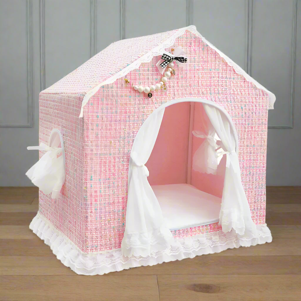 Como Triangle Luxury Dog and Cat Bed