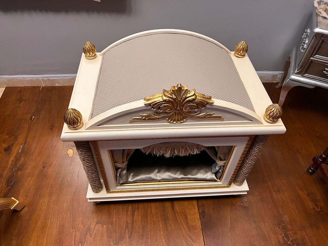 Mansion Luxury Pet Bed