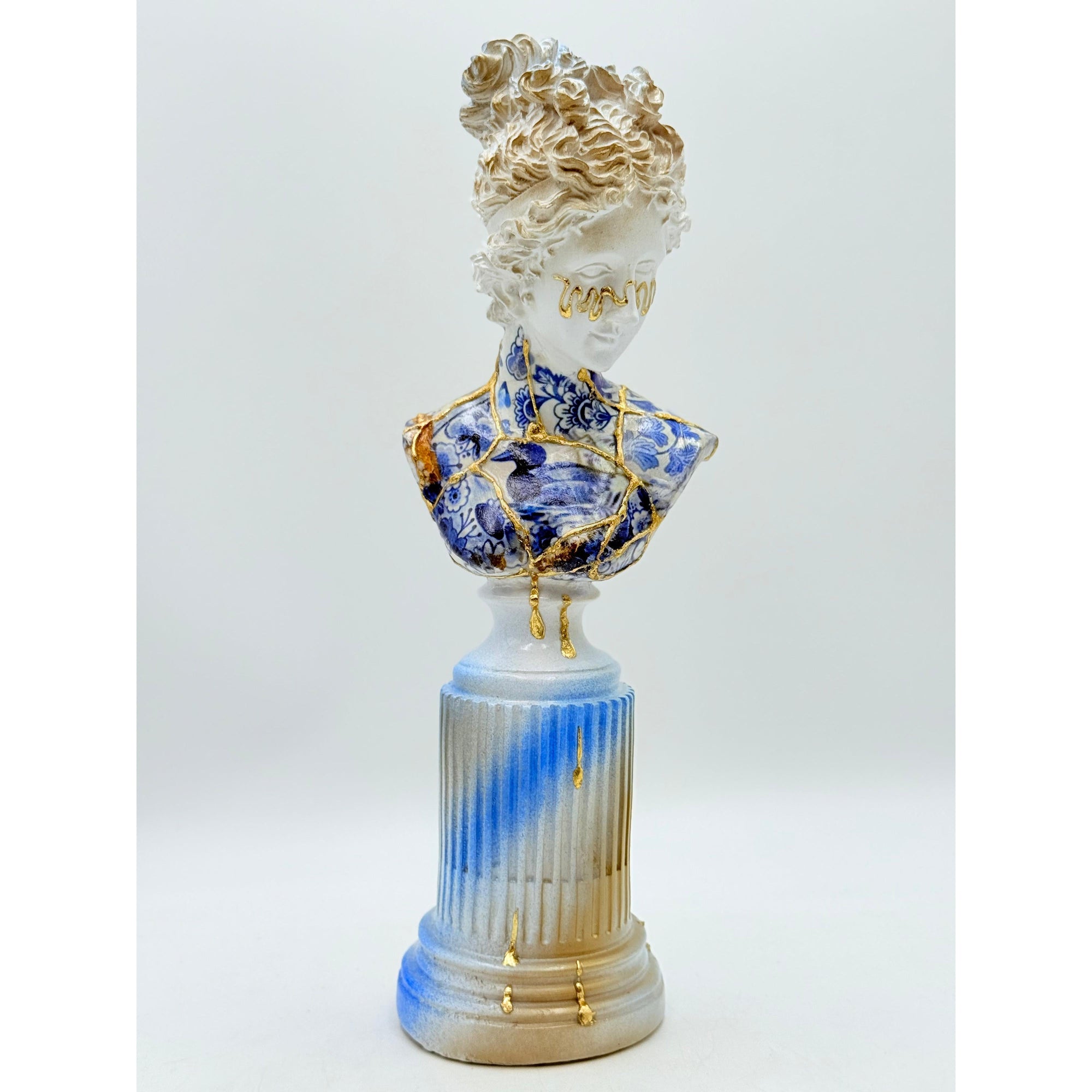 And Iconic Venus Sculpture Kintsugi Style