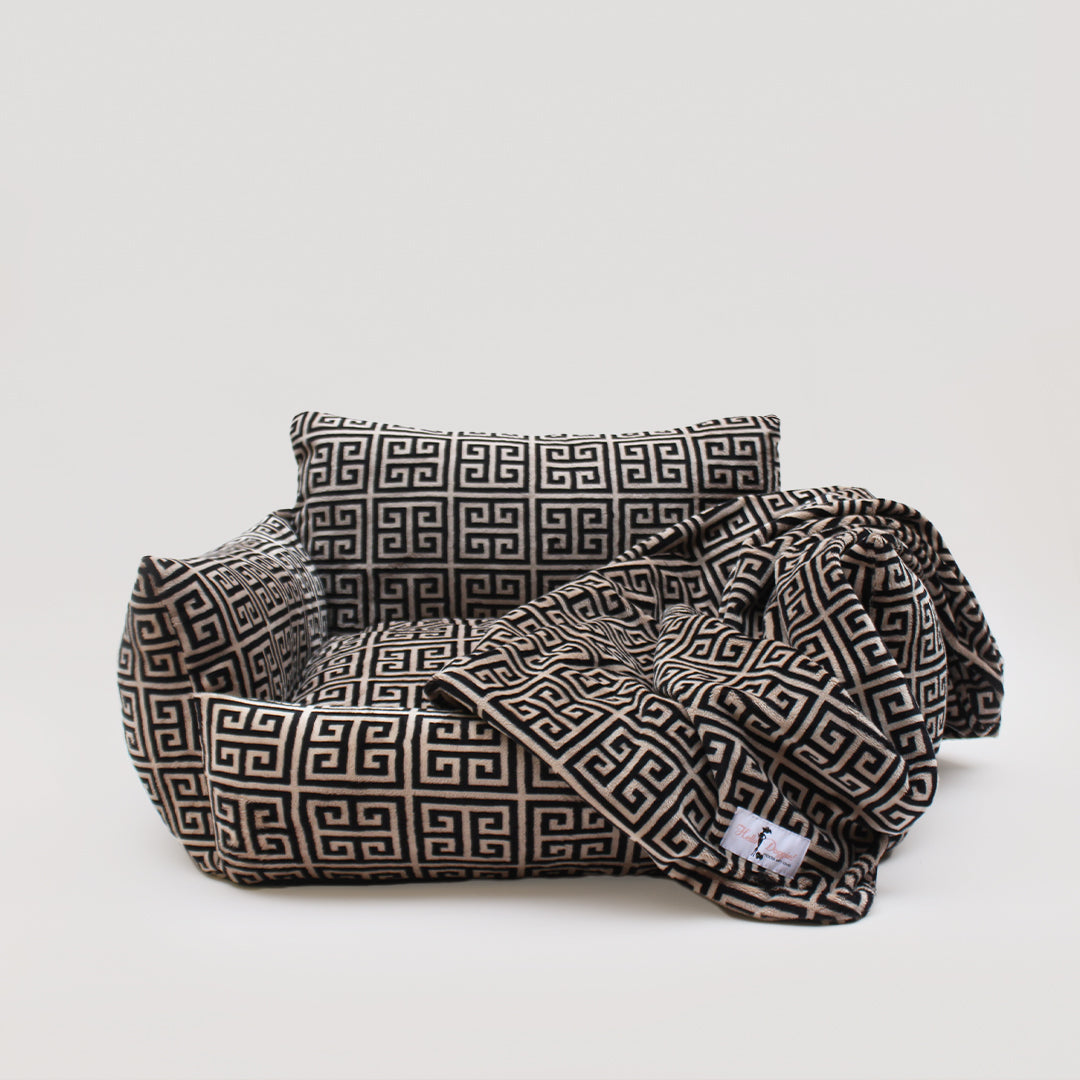 Hello Doggie Obsidian Sofa Silk Black and Tan Dog Bed
