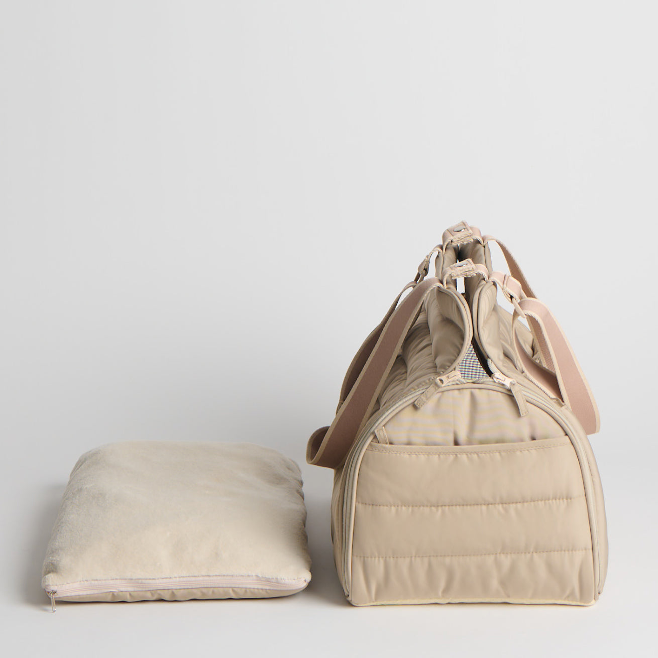 Nooee Pet Olive Carrier  Quilted Travel Bag