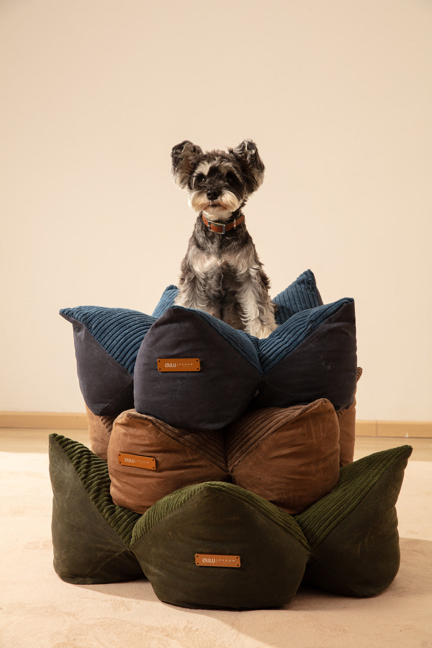 OULU x PEHOM - Cuddle Pet Pillow Bed - Navy Blue / Olive Green / Canyon Brown