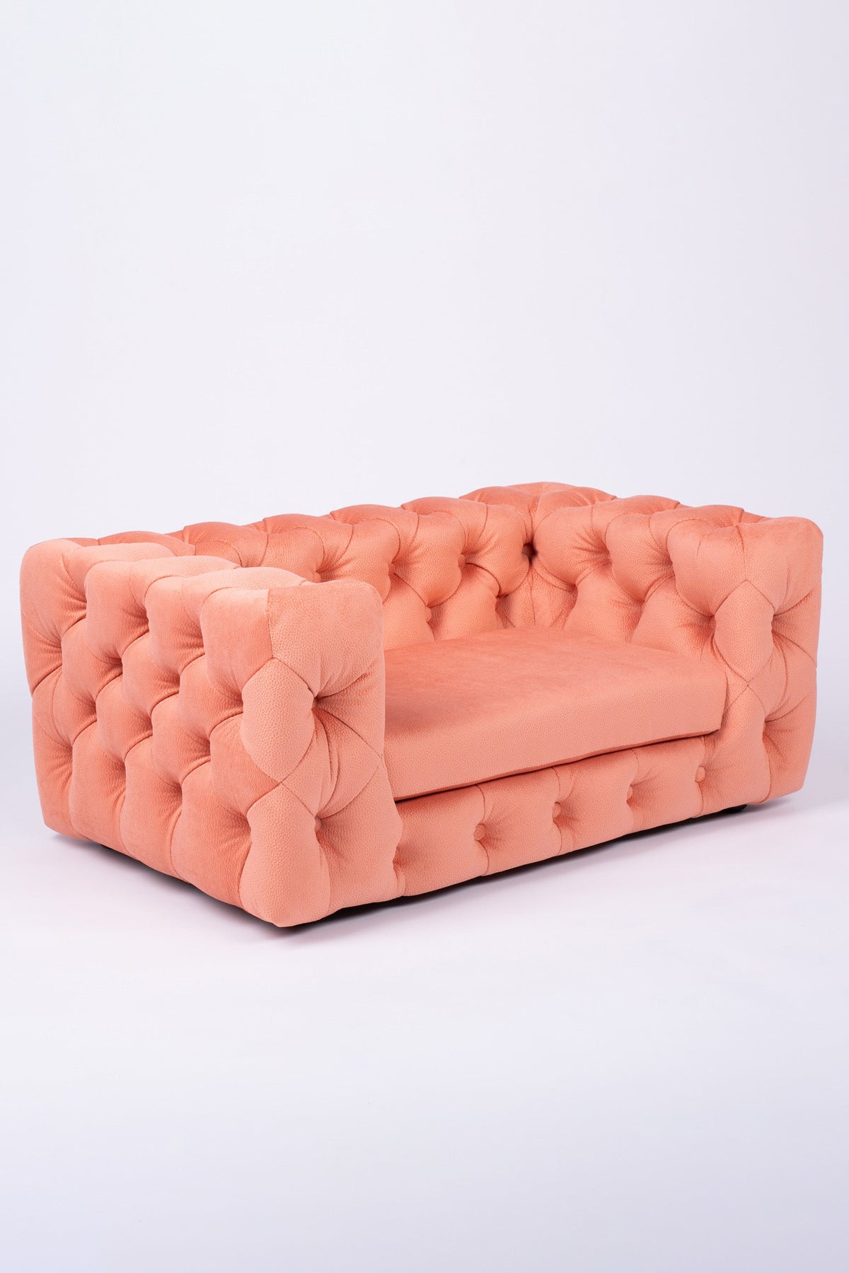 The Glamour Luxury Pet Bed in Dark Brown
