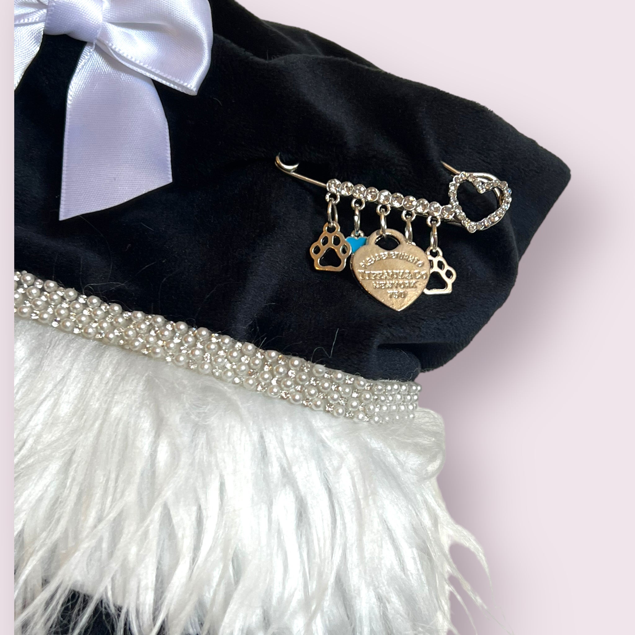 Sniffany Heart Velvet Christmas Stocking