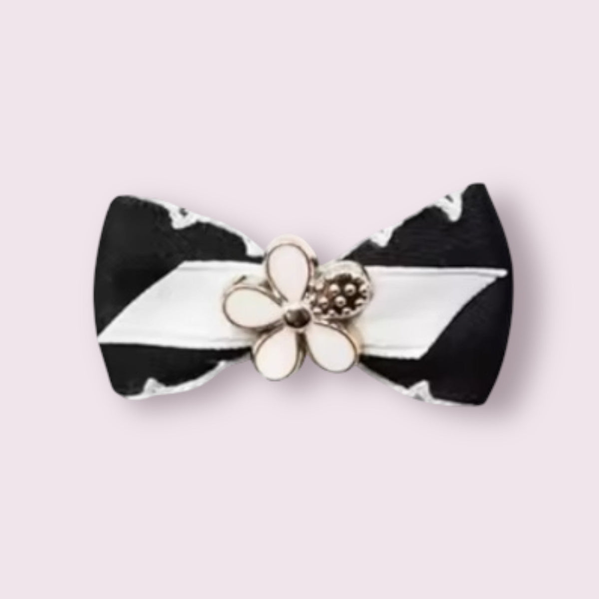 Maison Élégance - Haute Couture Pet Bow Collection