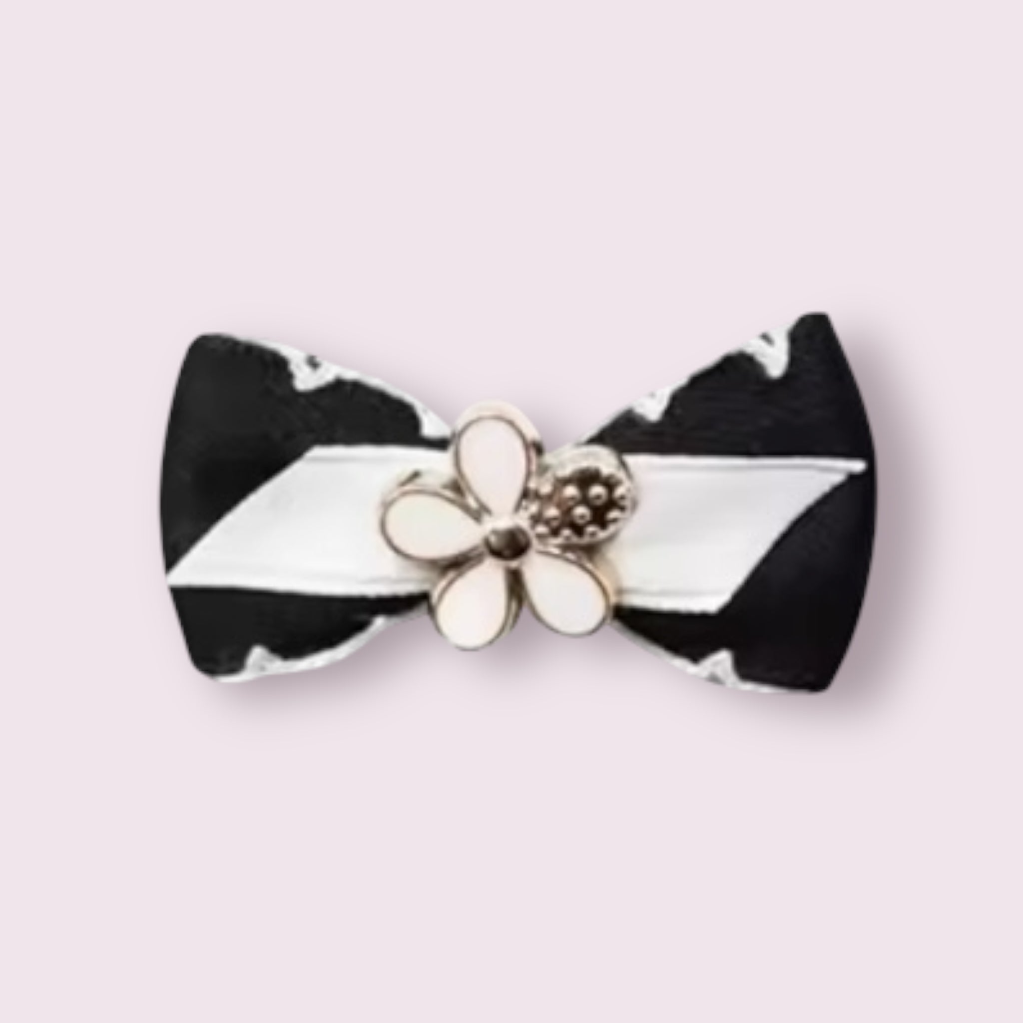 Maison Élégance - Haute Couture Pet Bow Collection