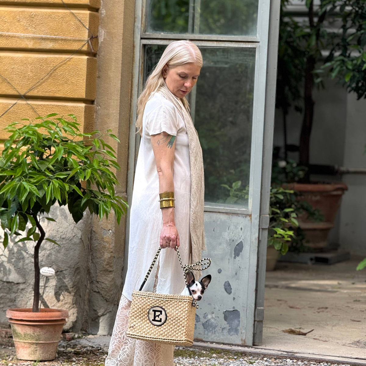 Raffia Nest Bag: Couture Hand-Woven Dog Carrier | Italian Luxury