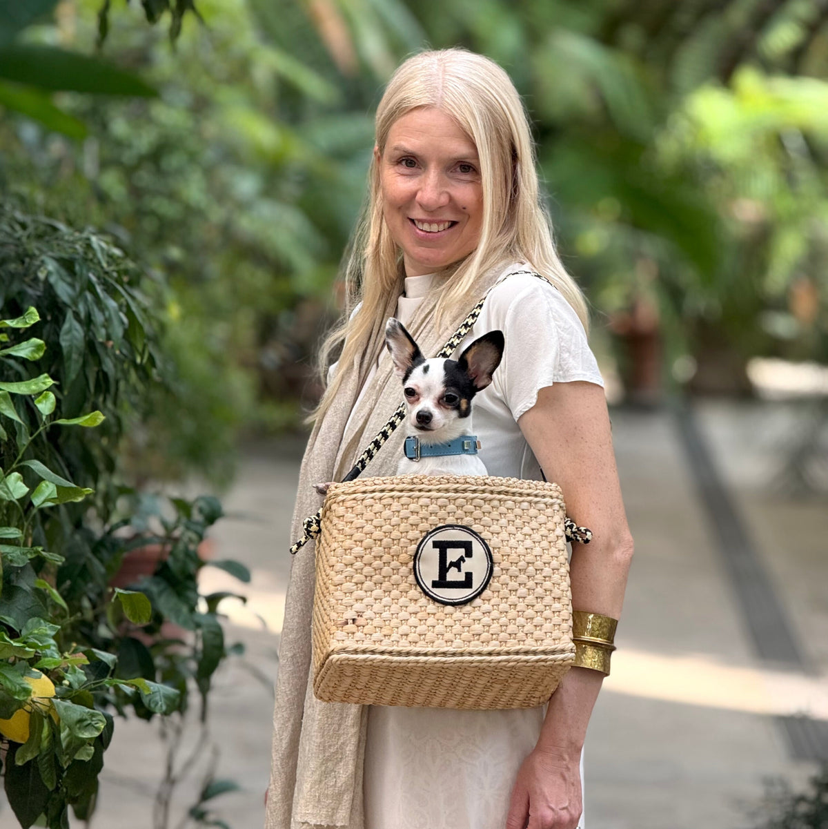 Raffia Nest Bag: Couture Hand-Woven Dog Carrier | Italian Luxury