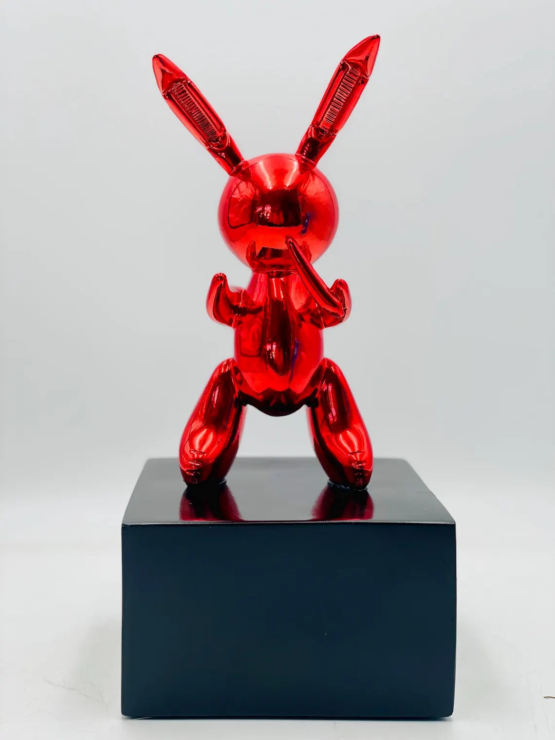 Red Balloon Rabbit Statue