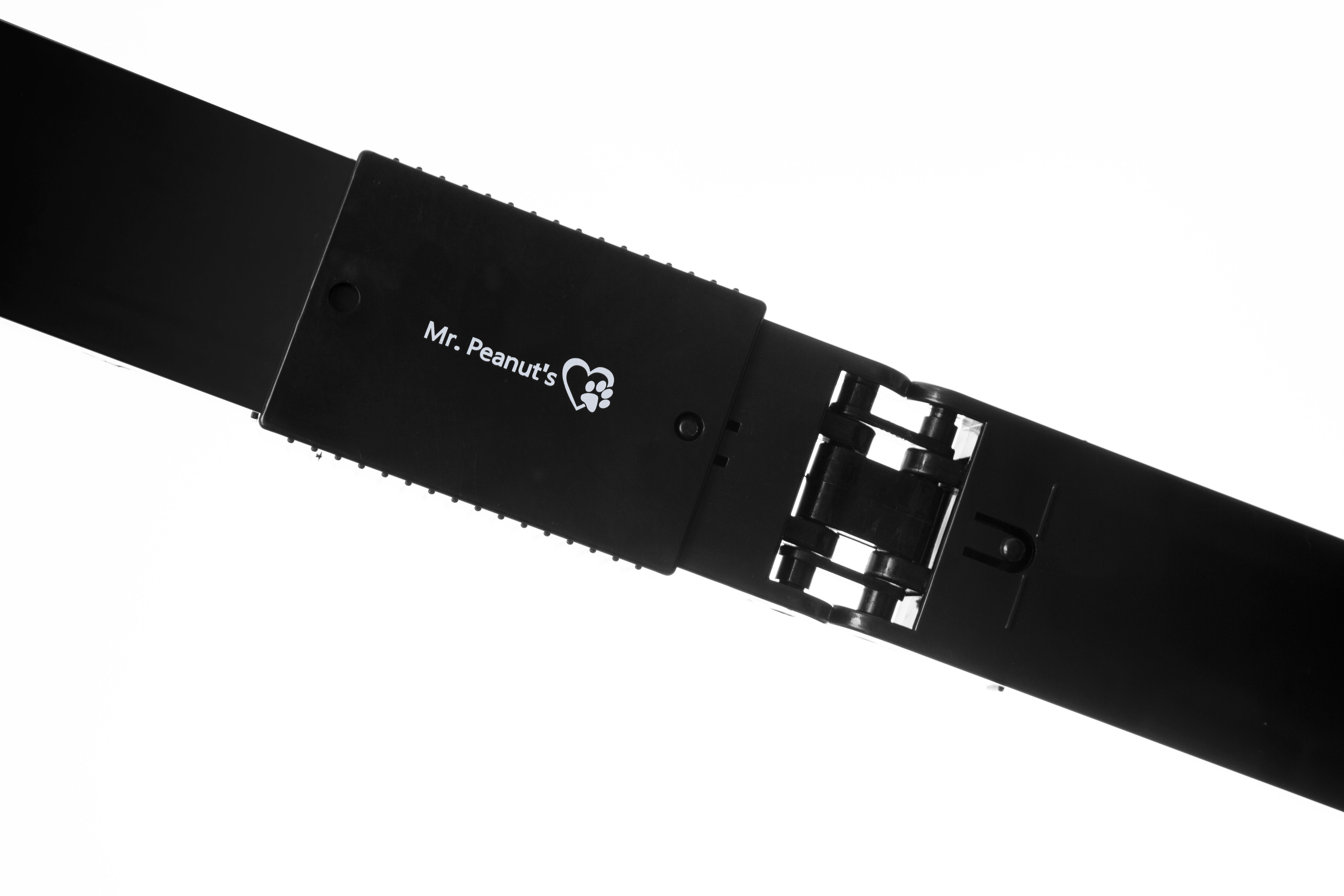 Mr. Peanuts 32" Tall Profile Pooper Scooper